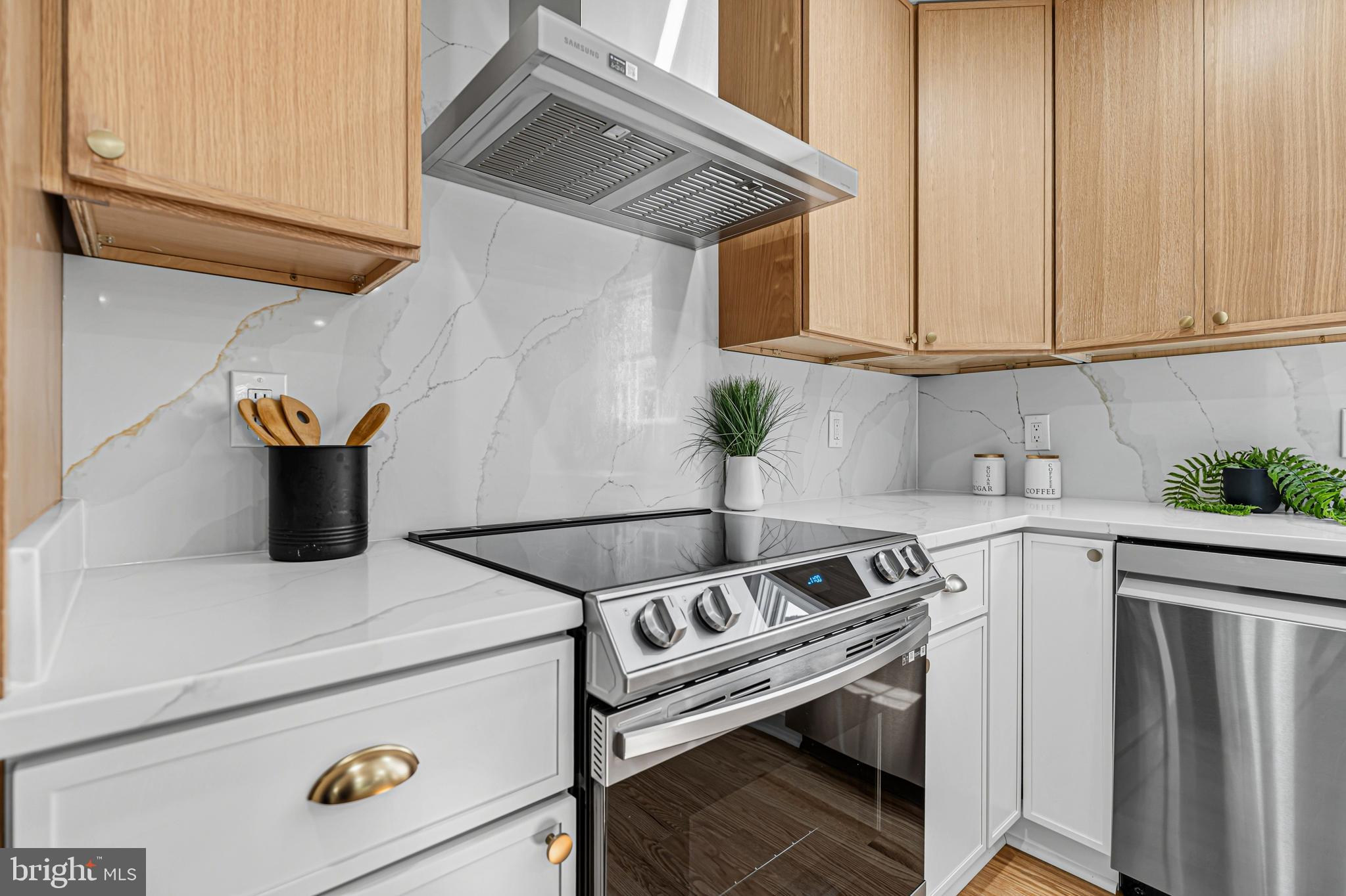 STONELEIGH - Residential