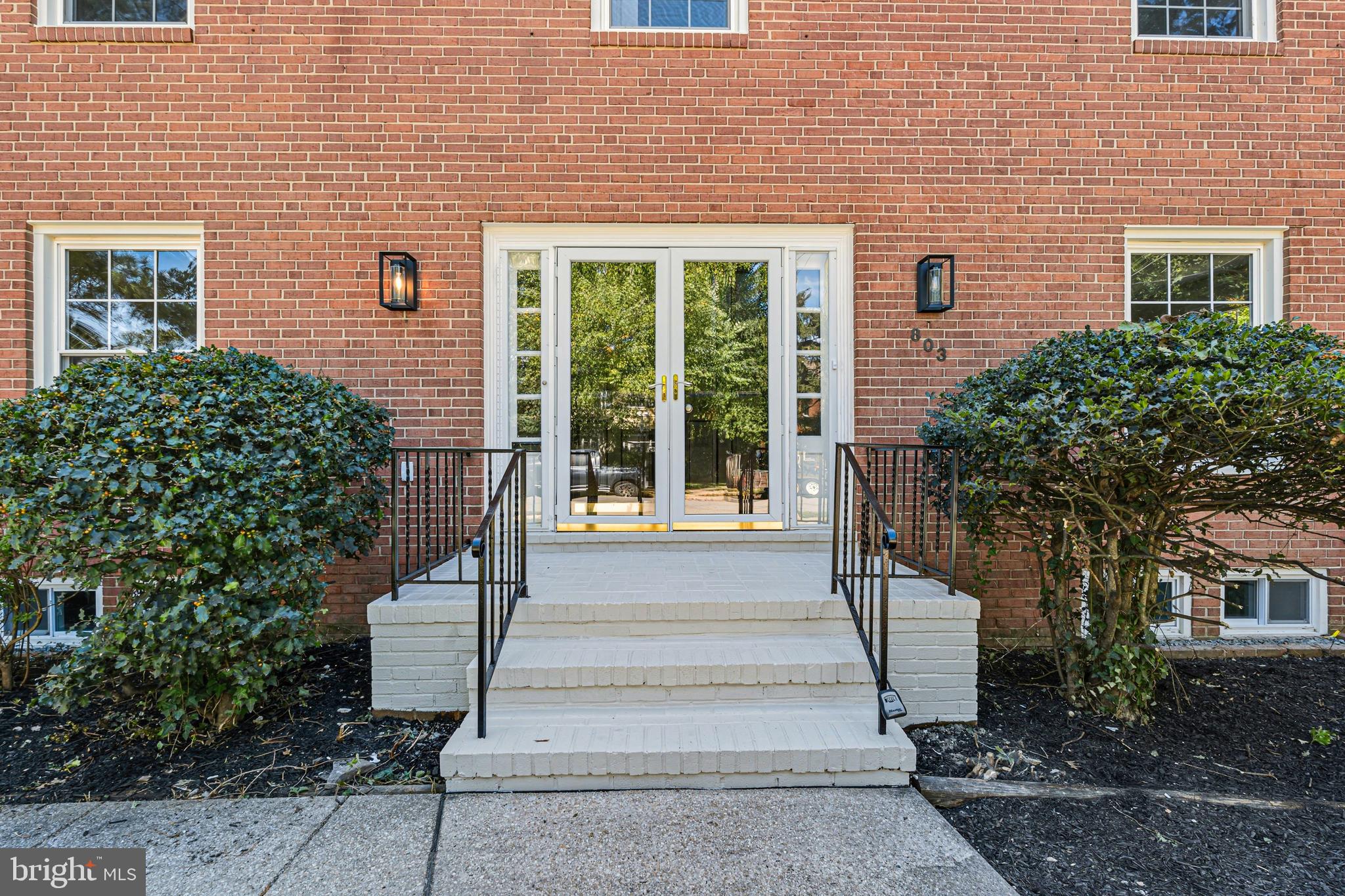 STONELEIGH - Residential