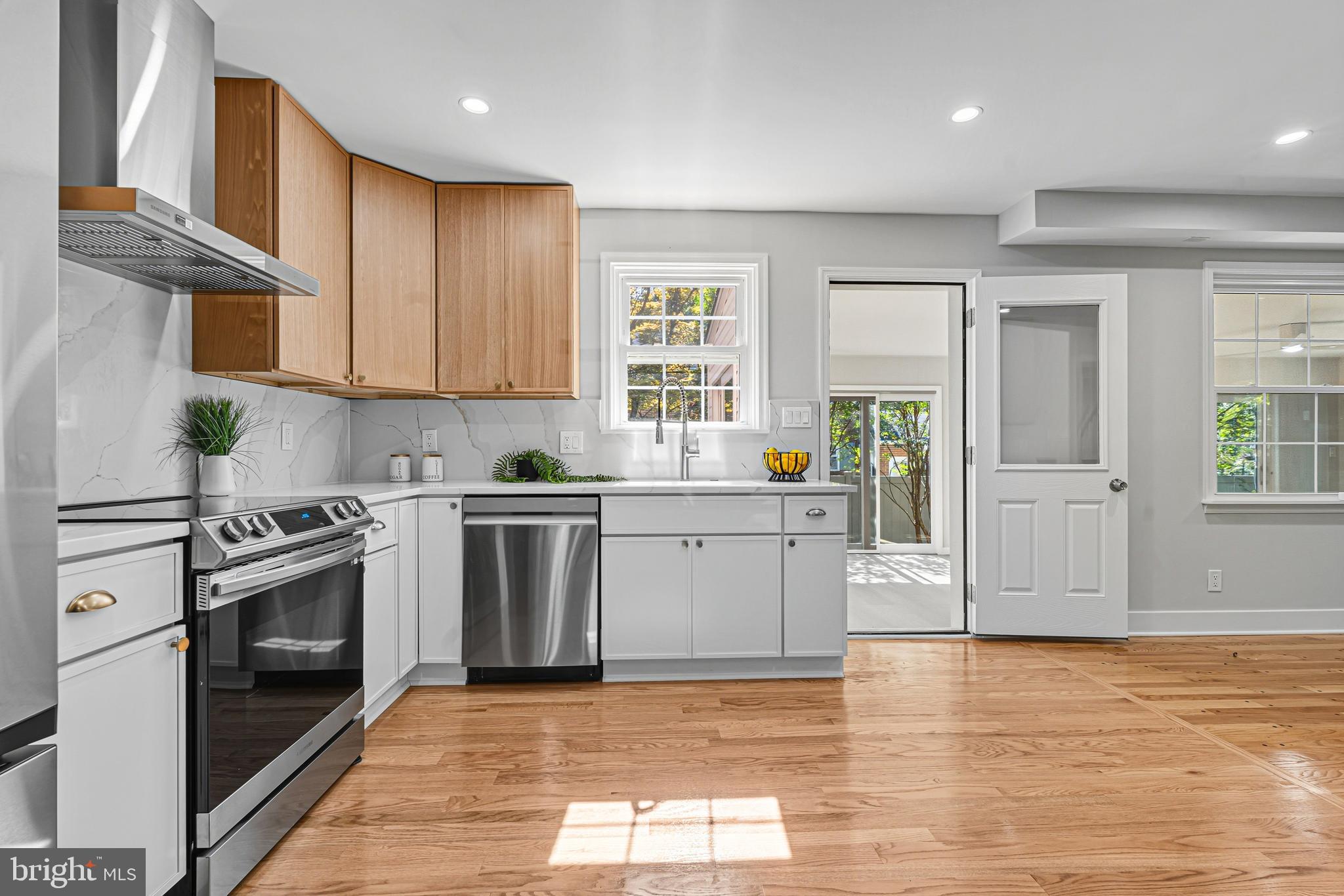 STONELEIGH - Residential