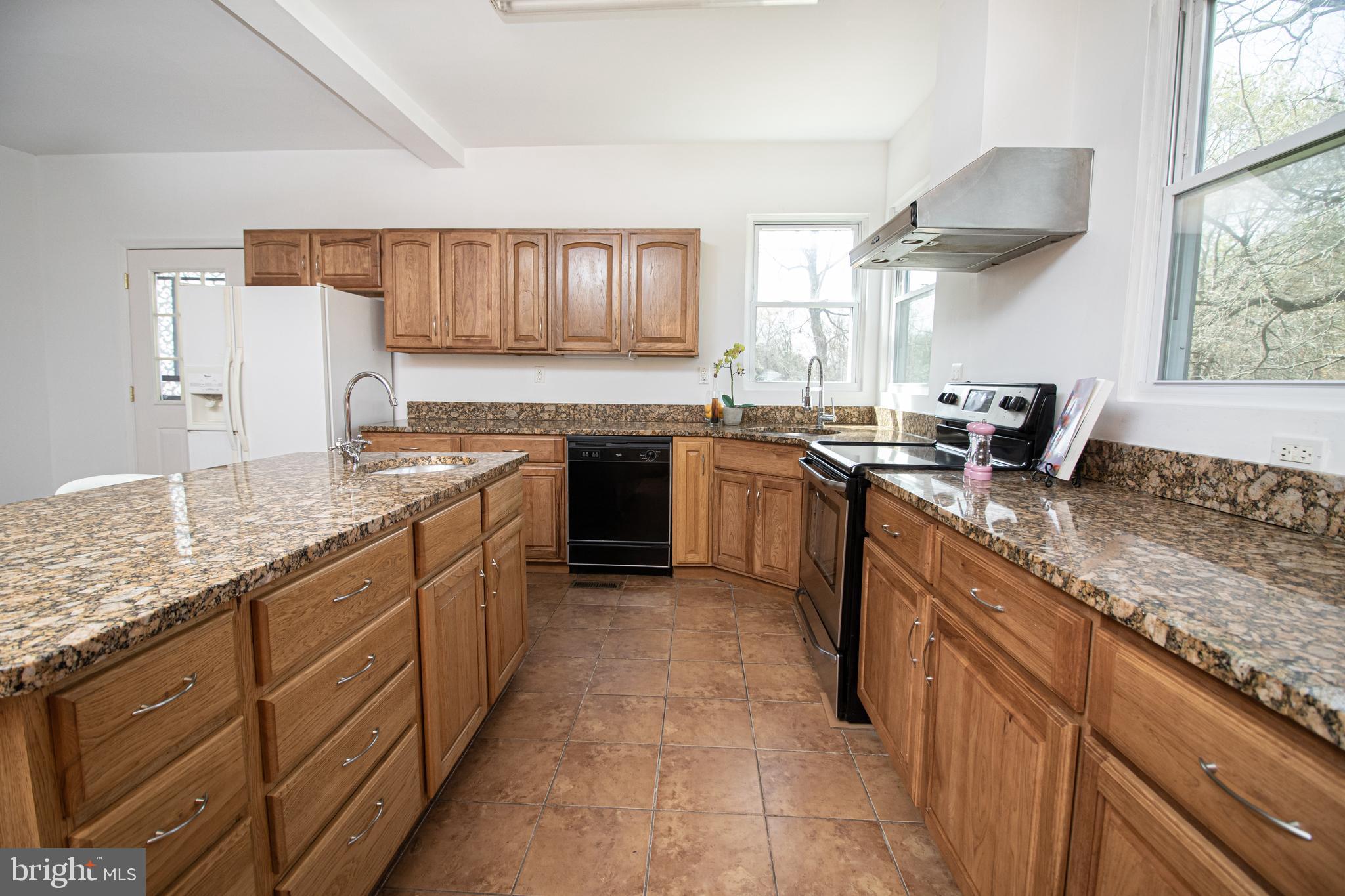 CHAPEL HILL - Residential