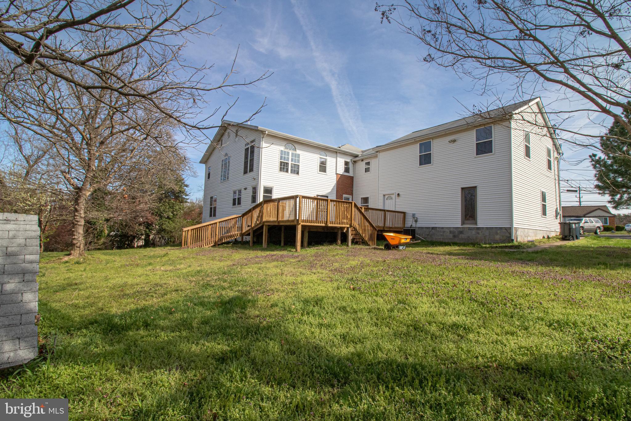 CHAPEL HILL - Residential