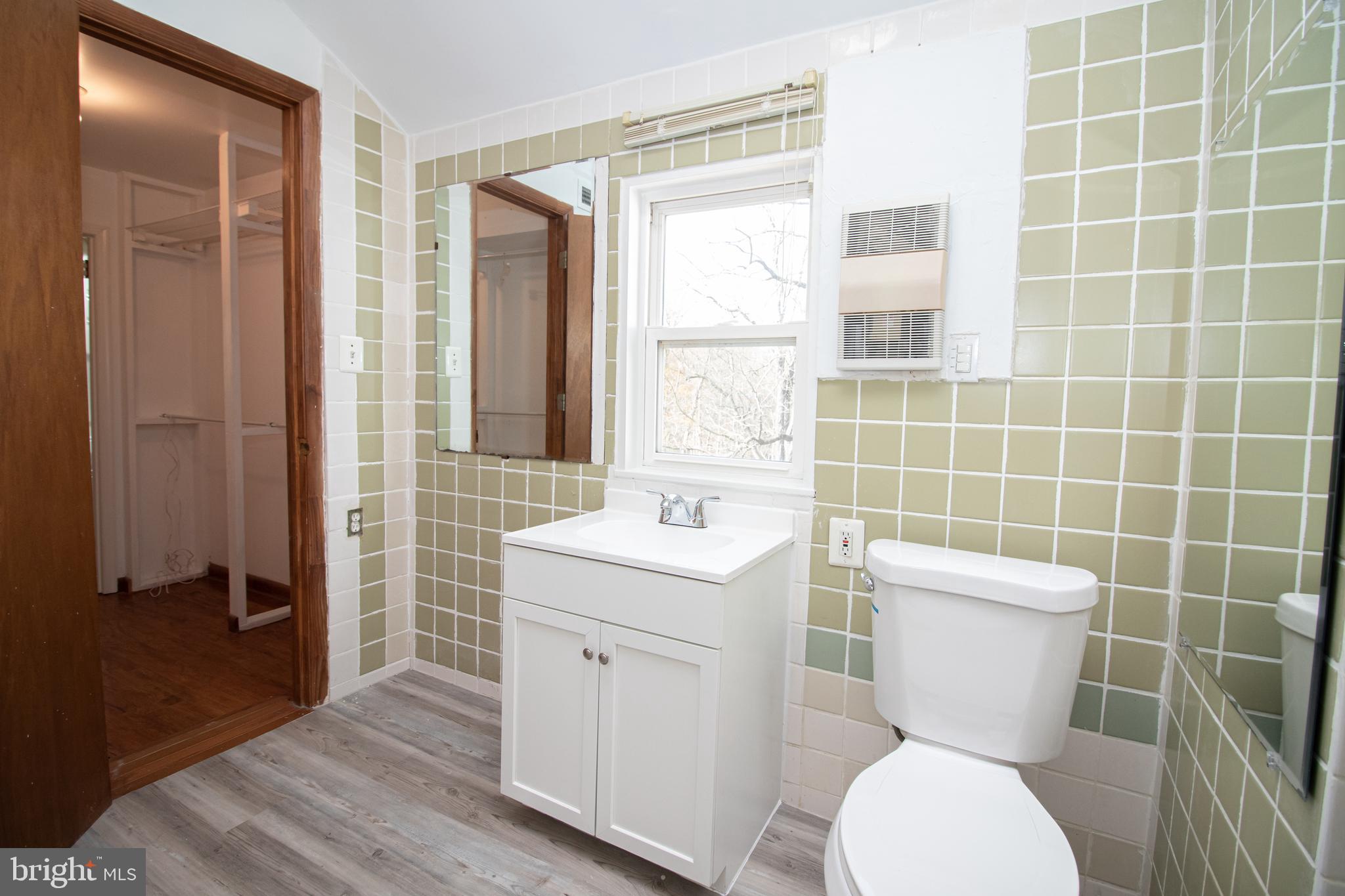 CHAPEL HILL - Residential