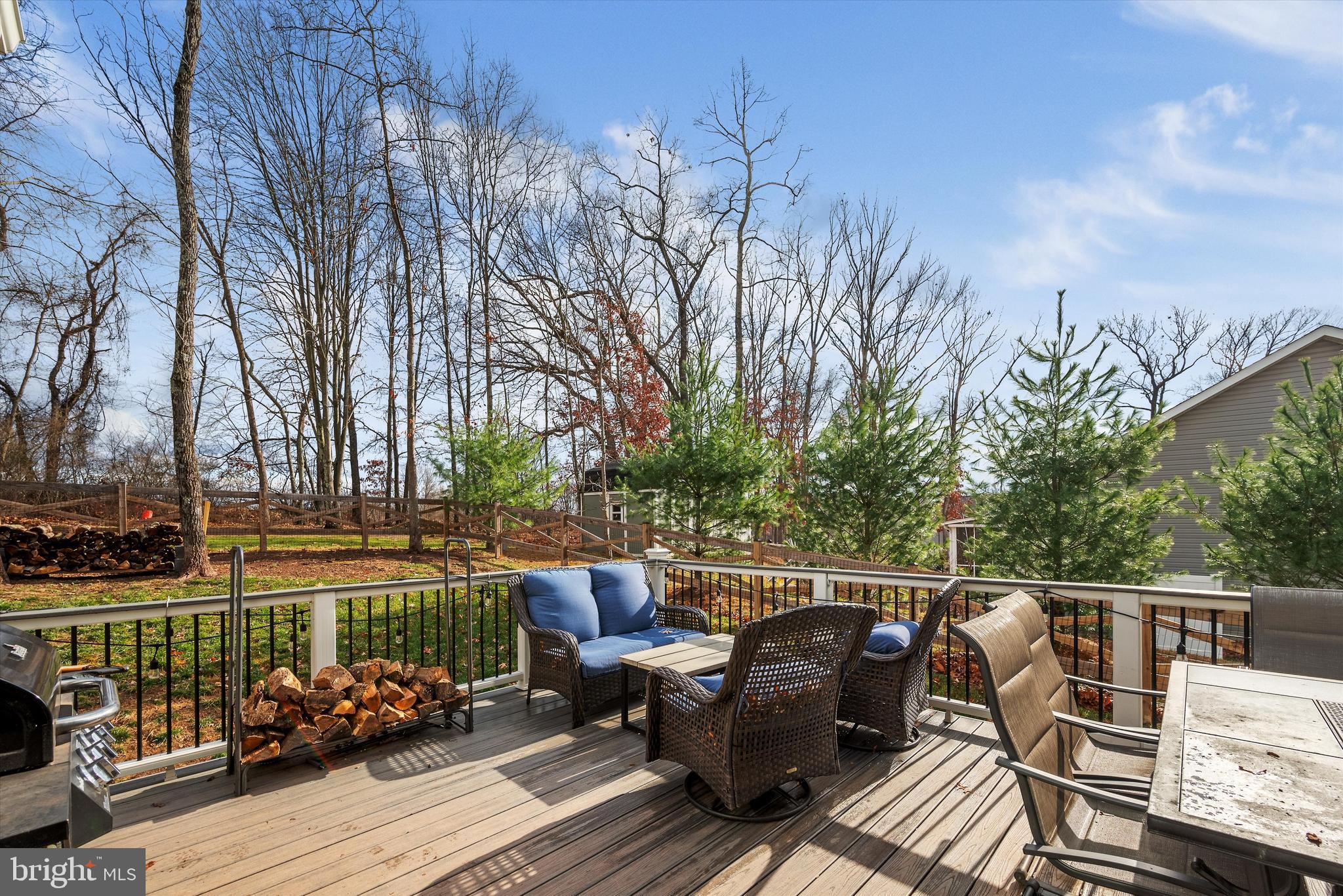 LAKE HOLIDAY ESTATES - Residential
