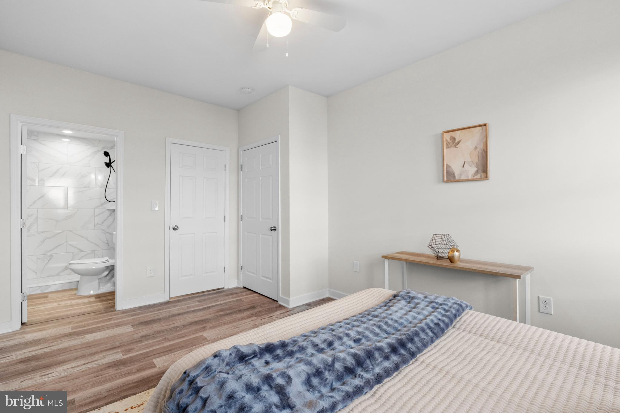 MADISON EASTEND - Residential