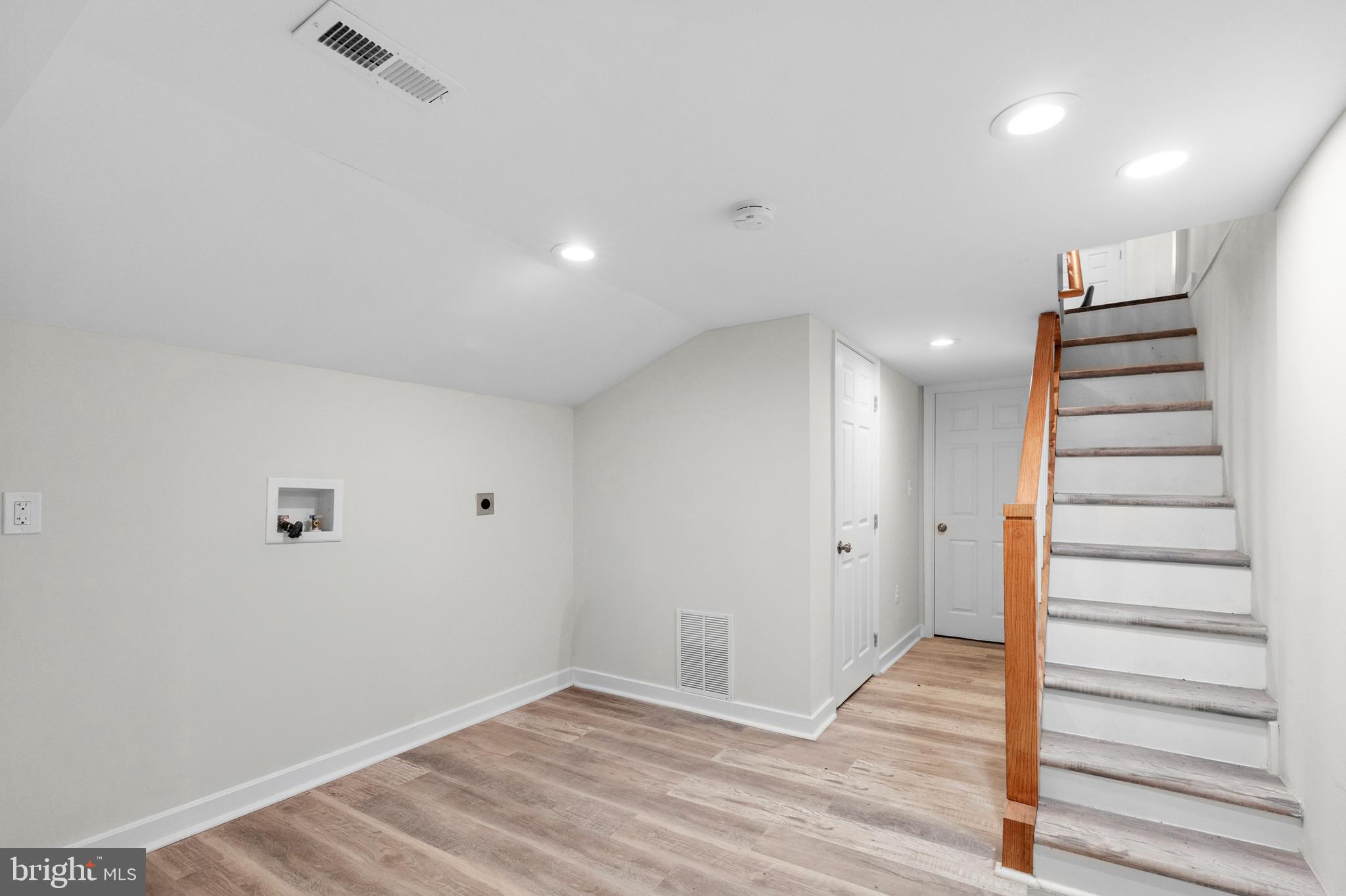 MADISON EASTEND - Residential