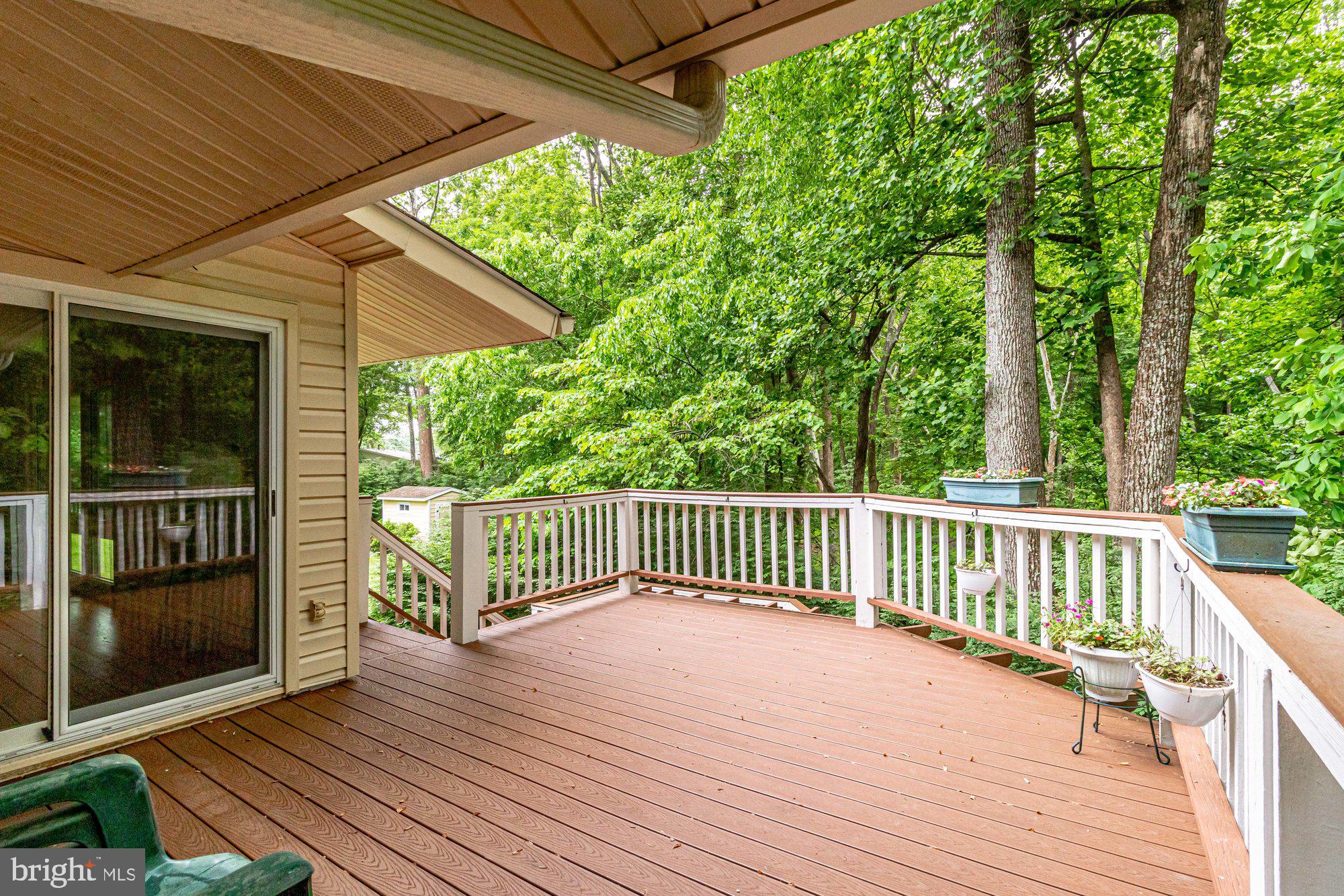 FAIRFAX VILLA - Residential