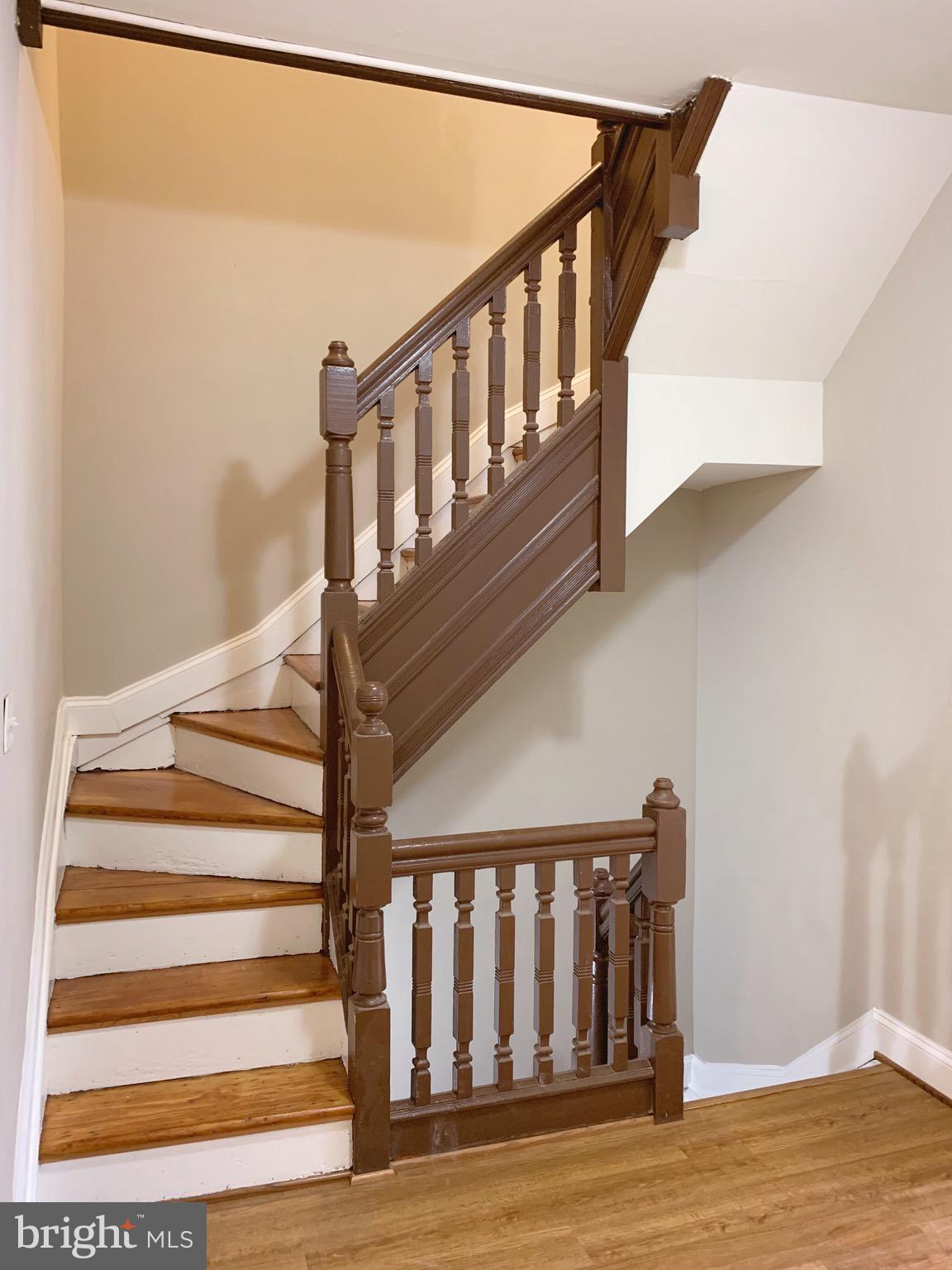 CHARLES VILLAGE - Residential Lease