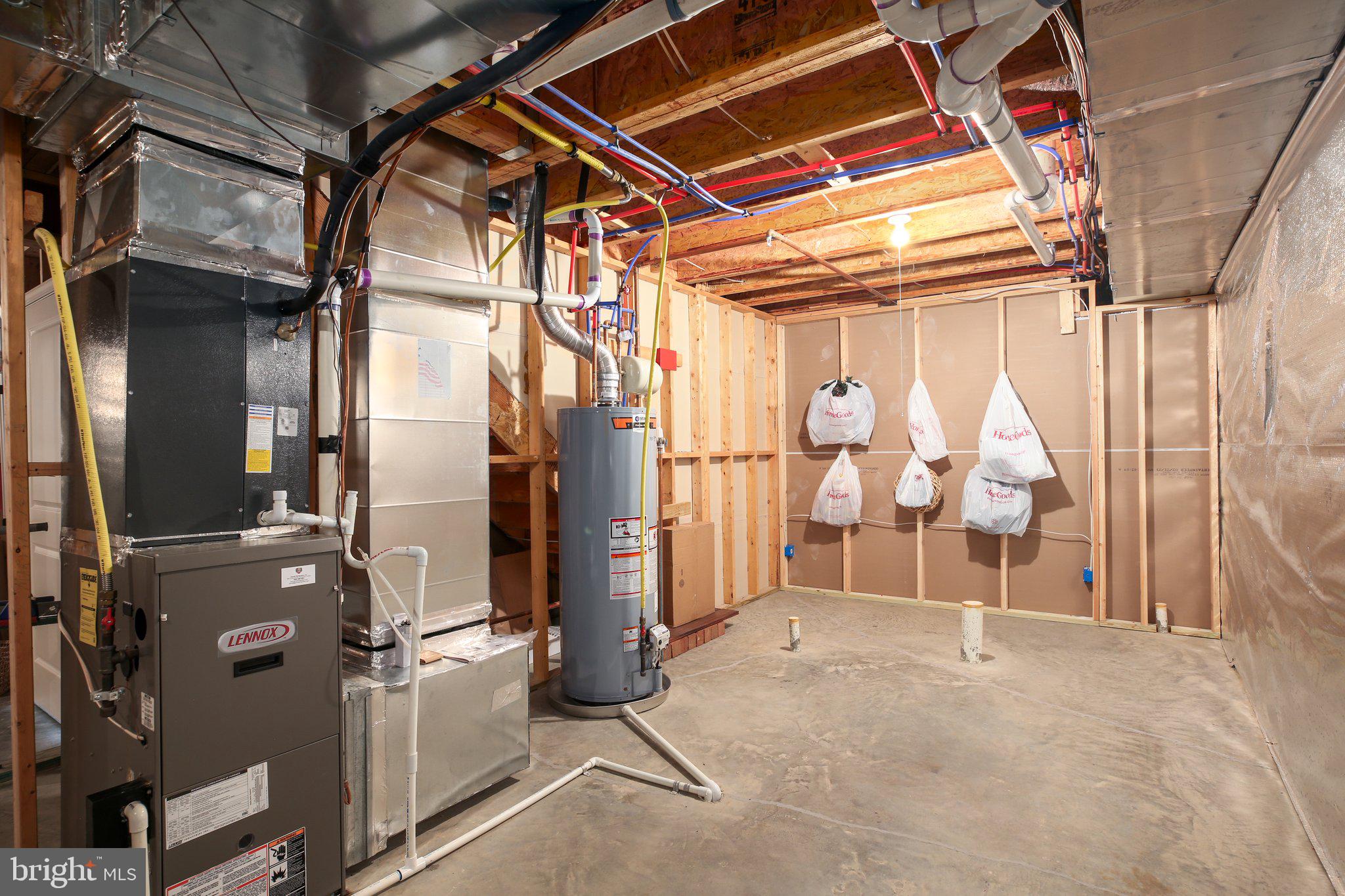 THE VILLAS AT FALLS RUN - Residential