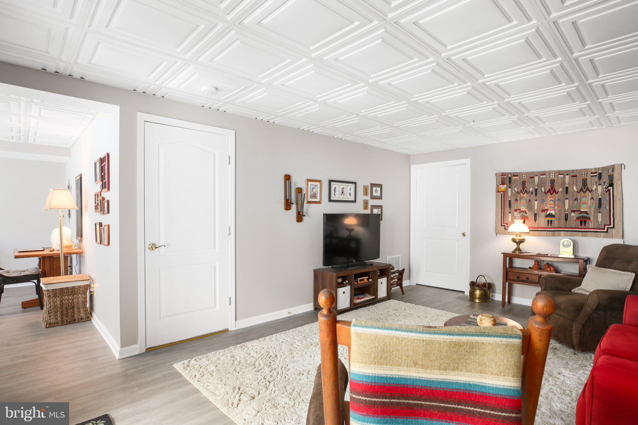 THE VILLAS AT FALLS RUN - Residential