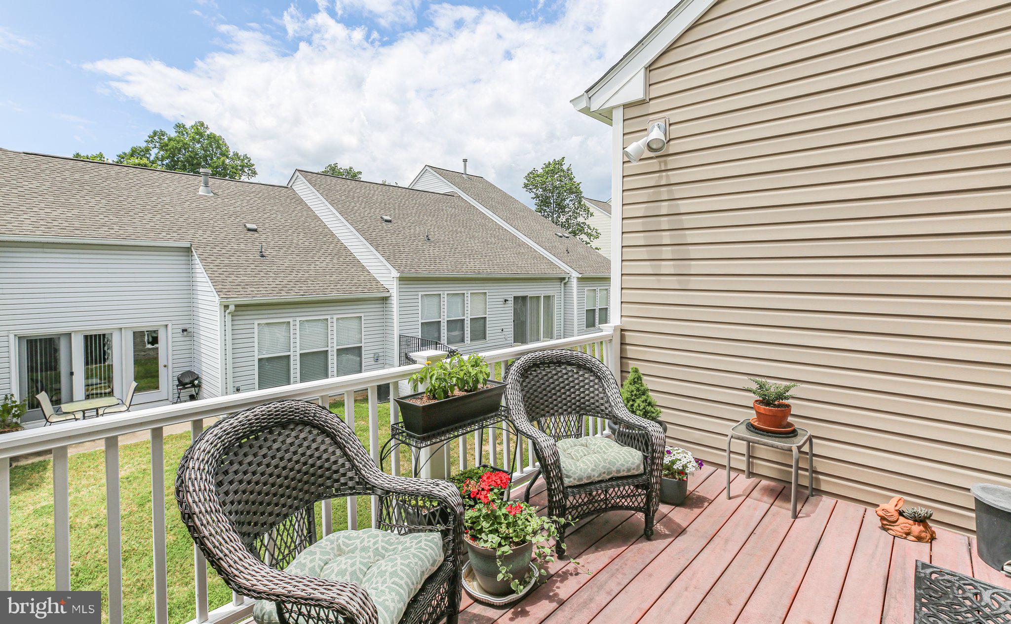 THE VILLAS AT FALLS RUN - Residential