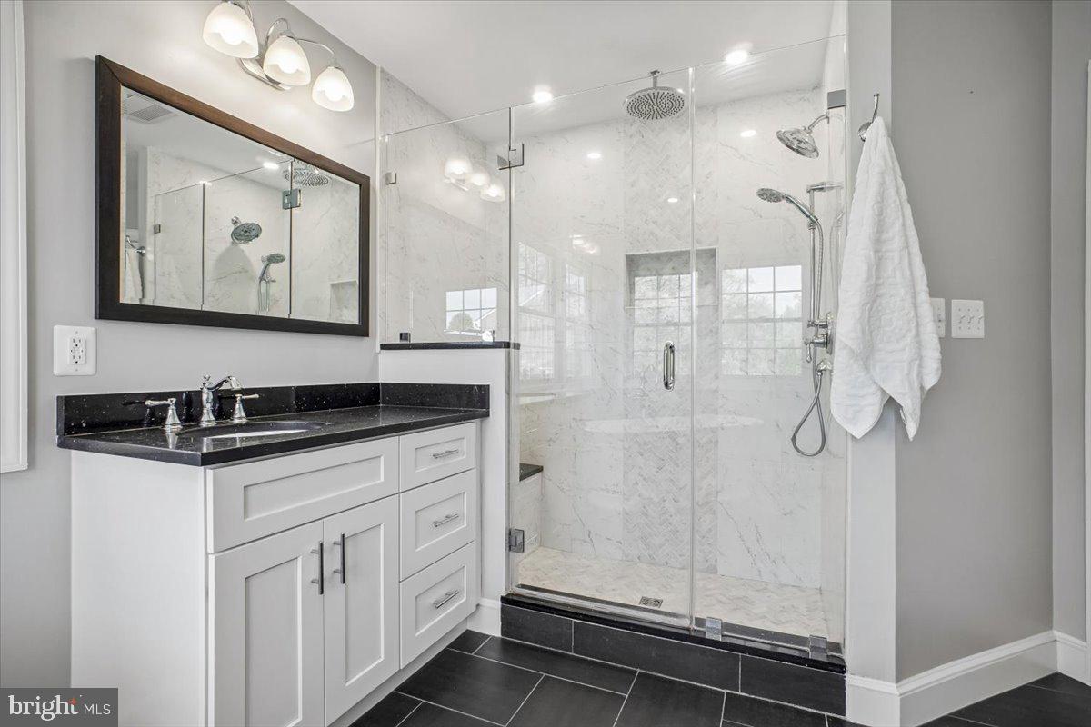 OAK HILL RESERVE - Residential