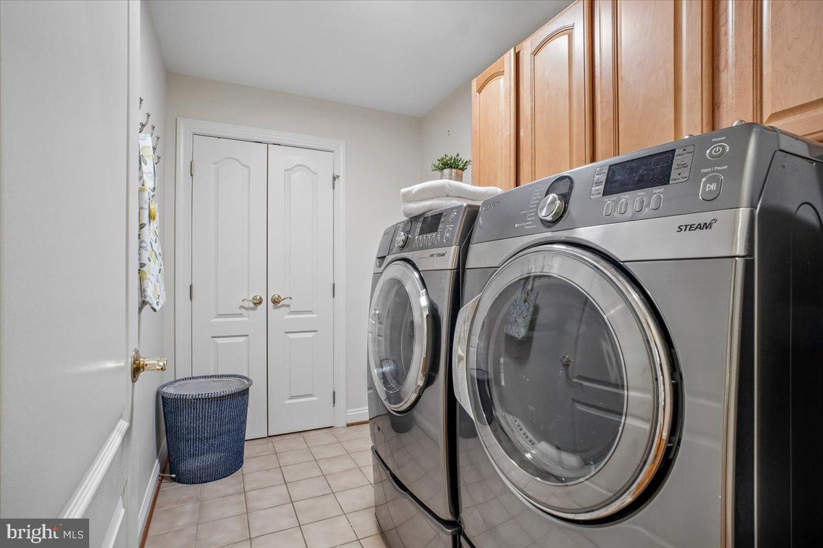 OAK HILL RESERVE - Residential