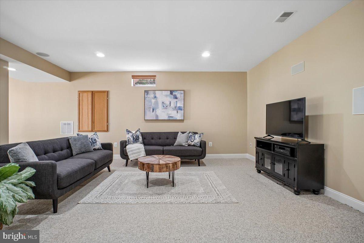 OAK HILL RESERVE - Residential