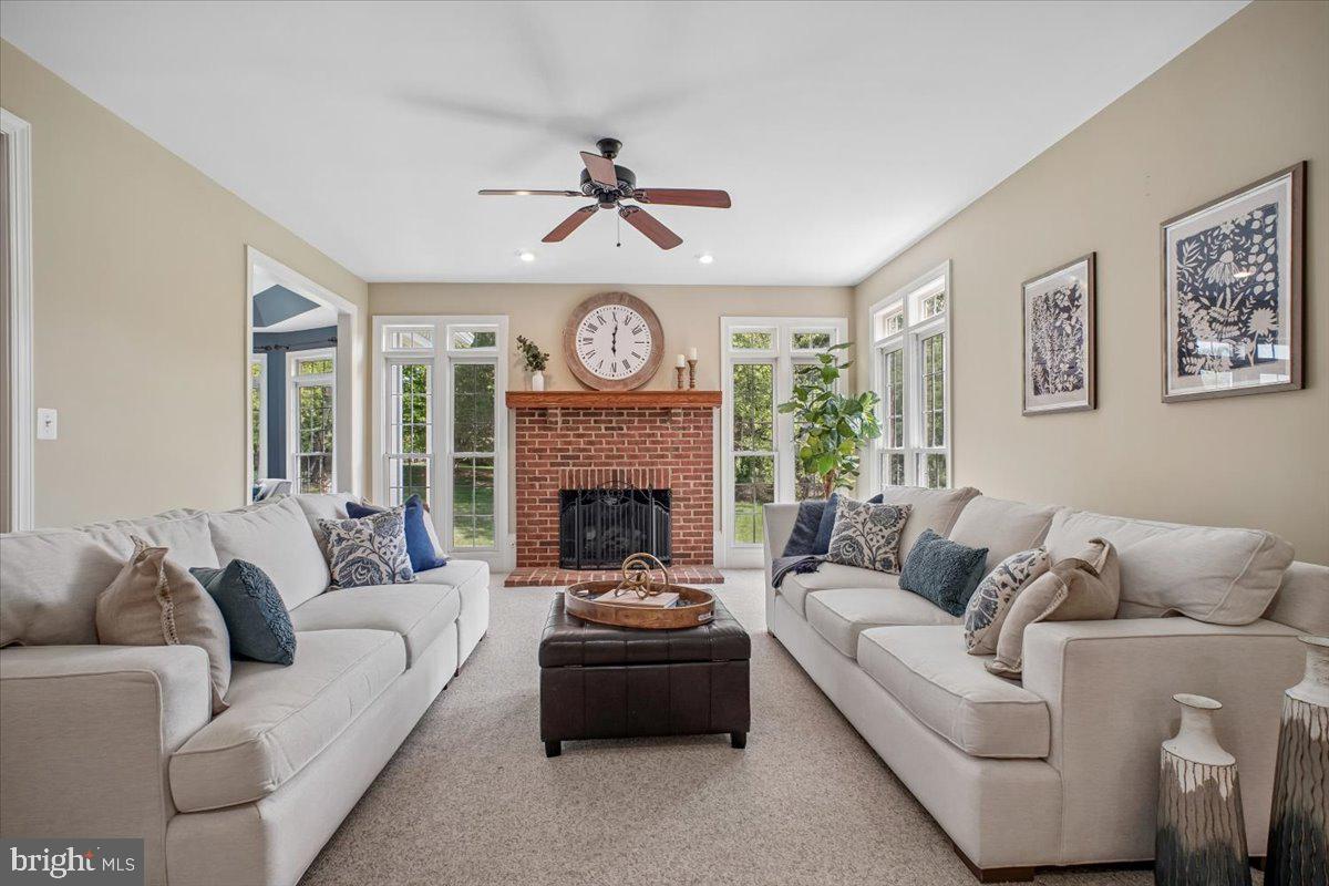 OAK HILL RESERVE - Residential