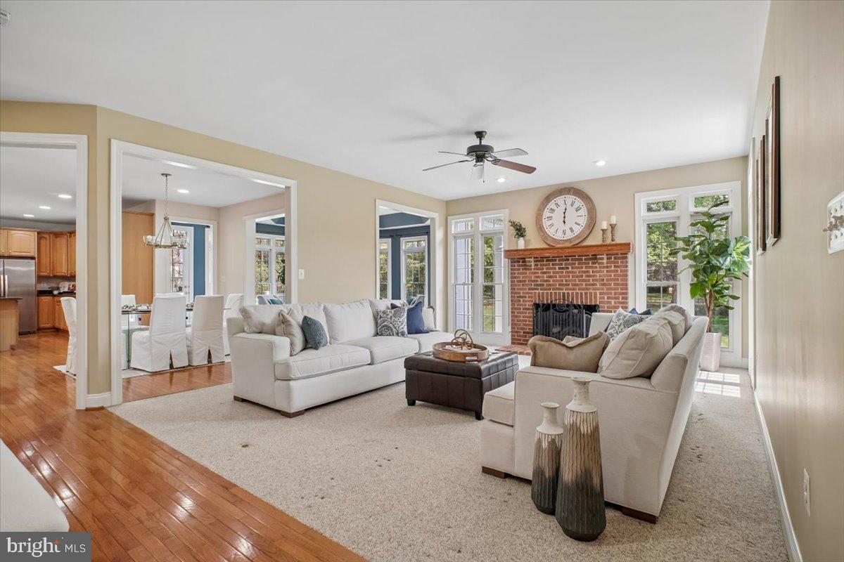 OAK HILL RESERVE - Residential