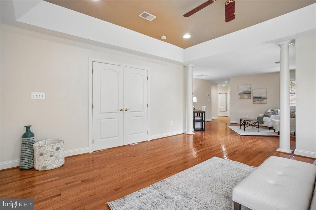 OAK HILL RESERVE - Residential