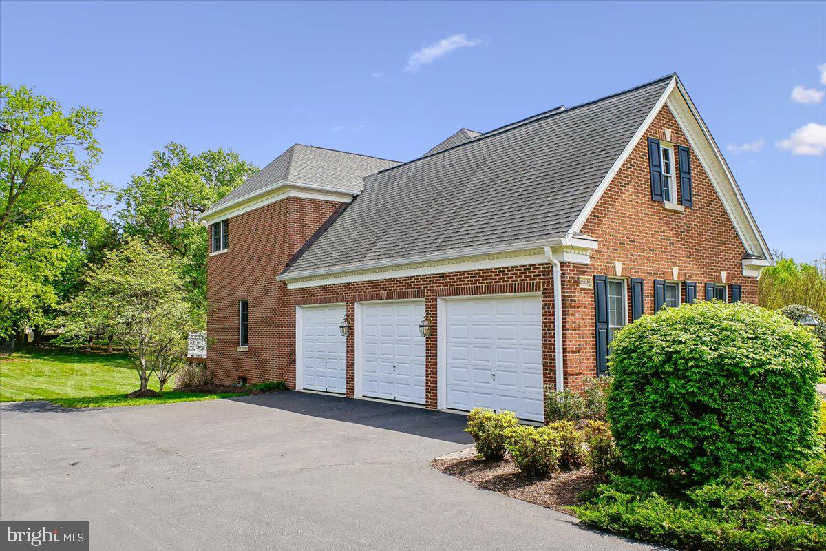 OAK HILL RESERVE - Residential