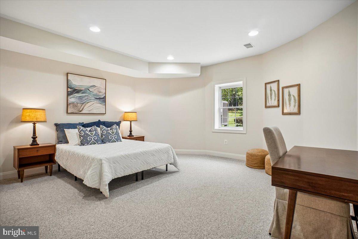 OAK HILL RESERVE - Residential