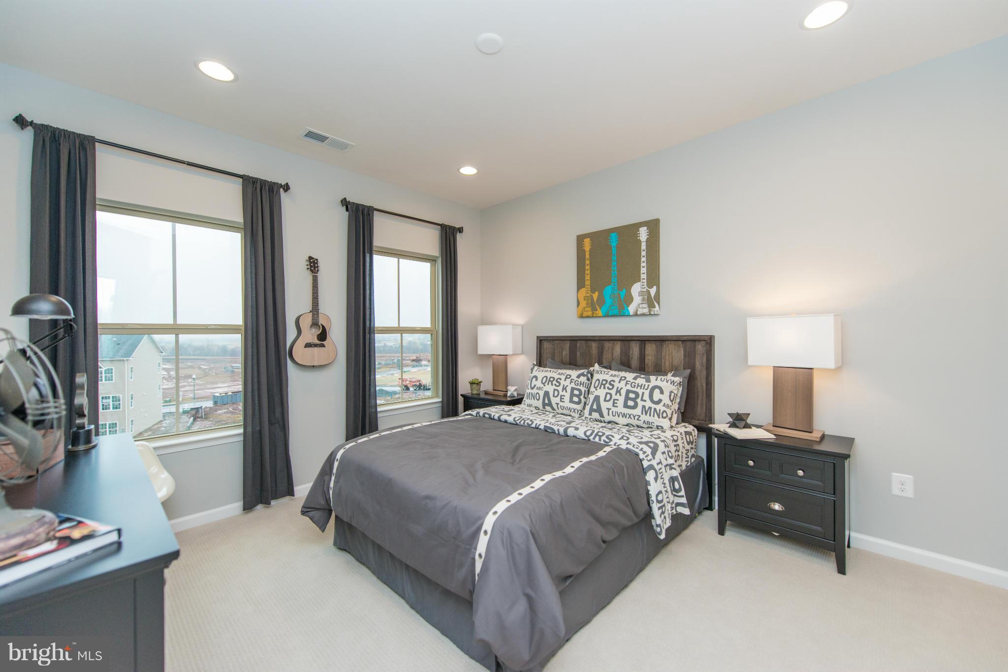 JEFFERSON PLACE - Residential