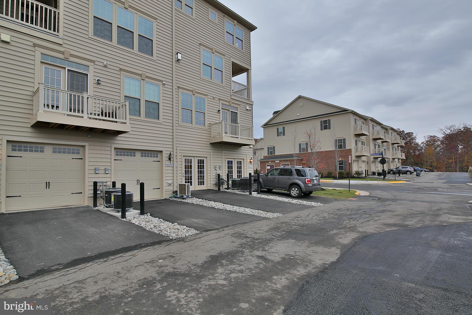 JEFFERSON PLACE - Residential