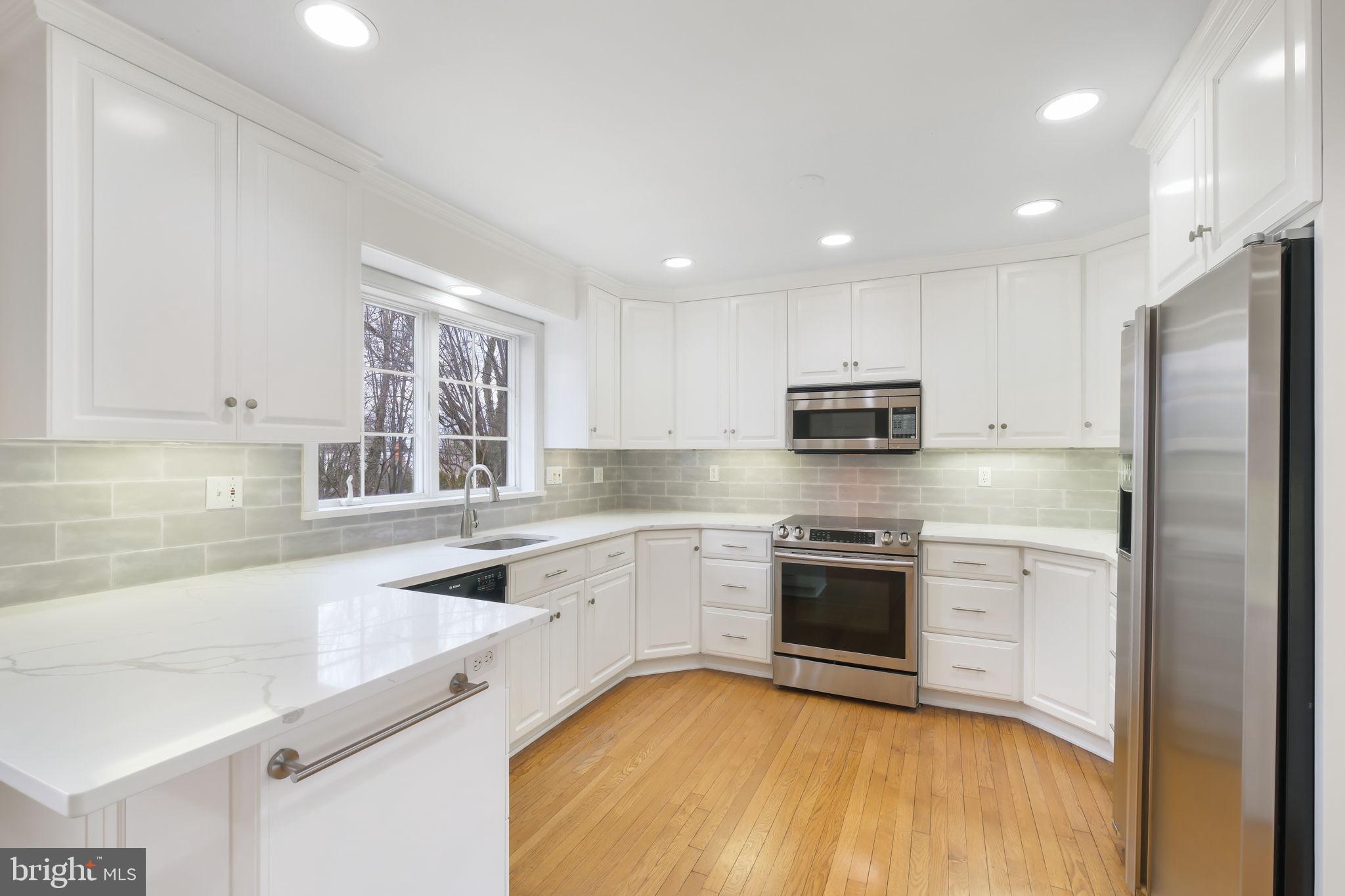 FALLS ORCHARD - Residential