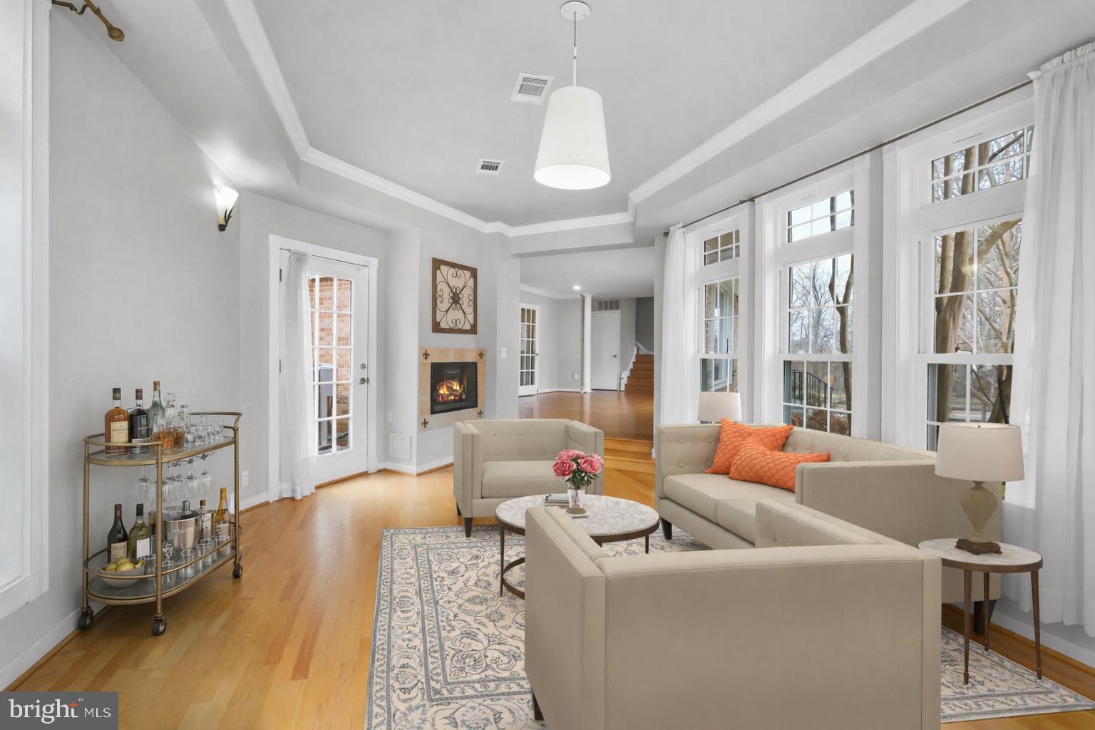 FALLS ORCHARD - Residential