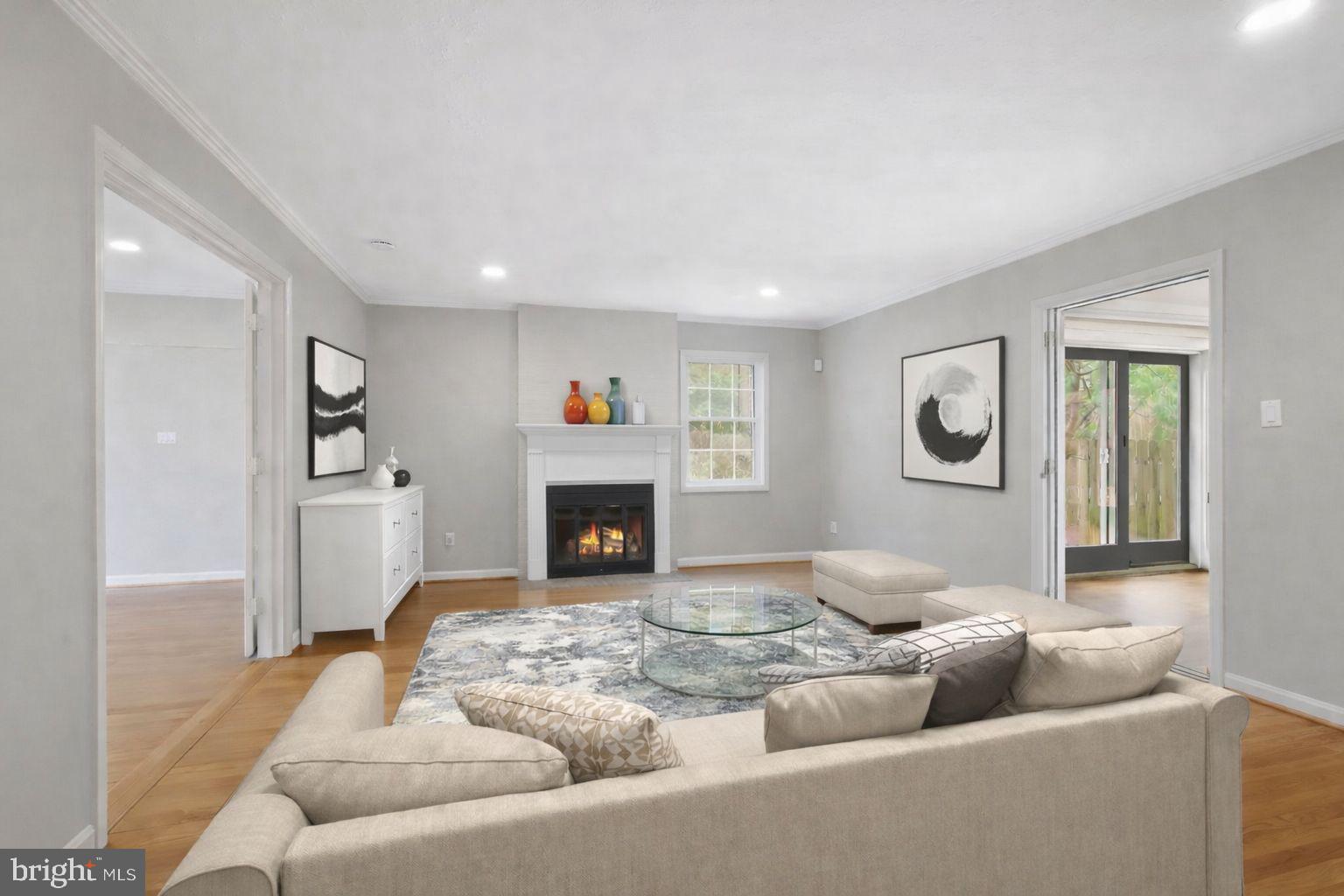 FALLS ORCHARD - Residential