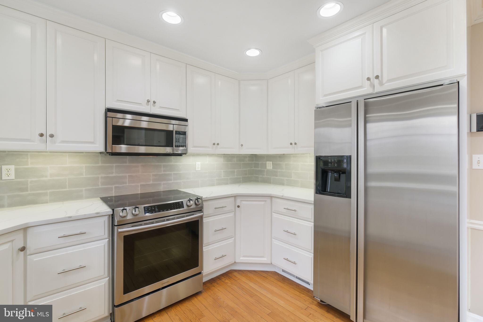 FALLS ORCHARD - Residential