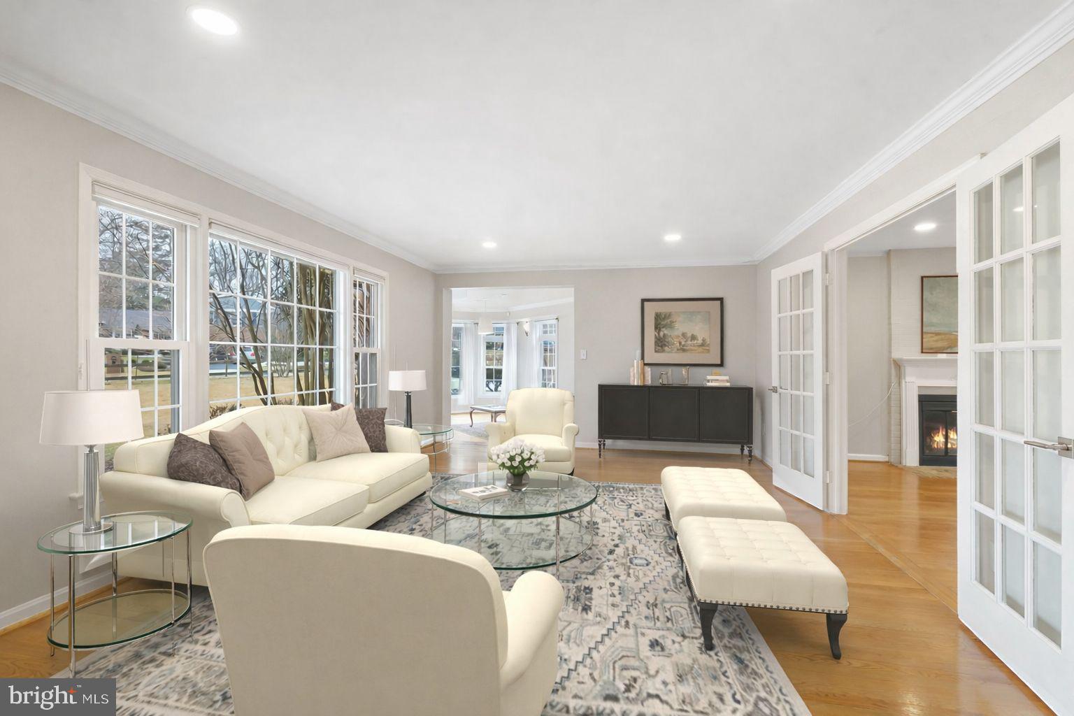 FALLS ORCHARD - Residential