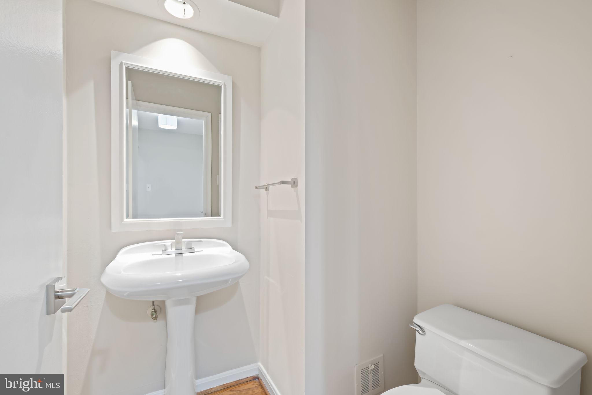 FALLS ORCHARD - Residential