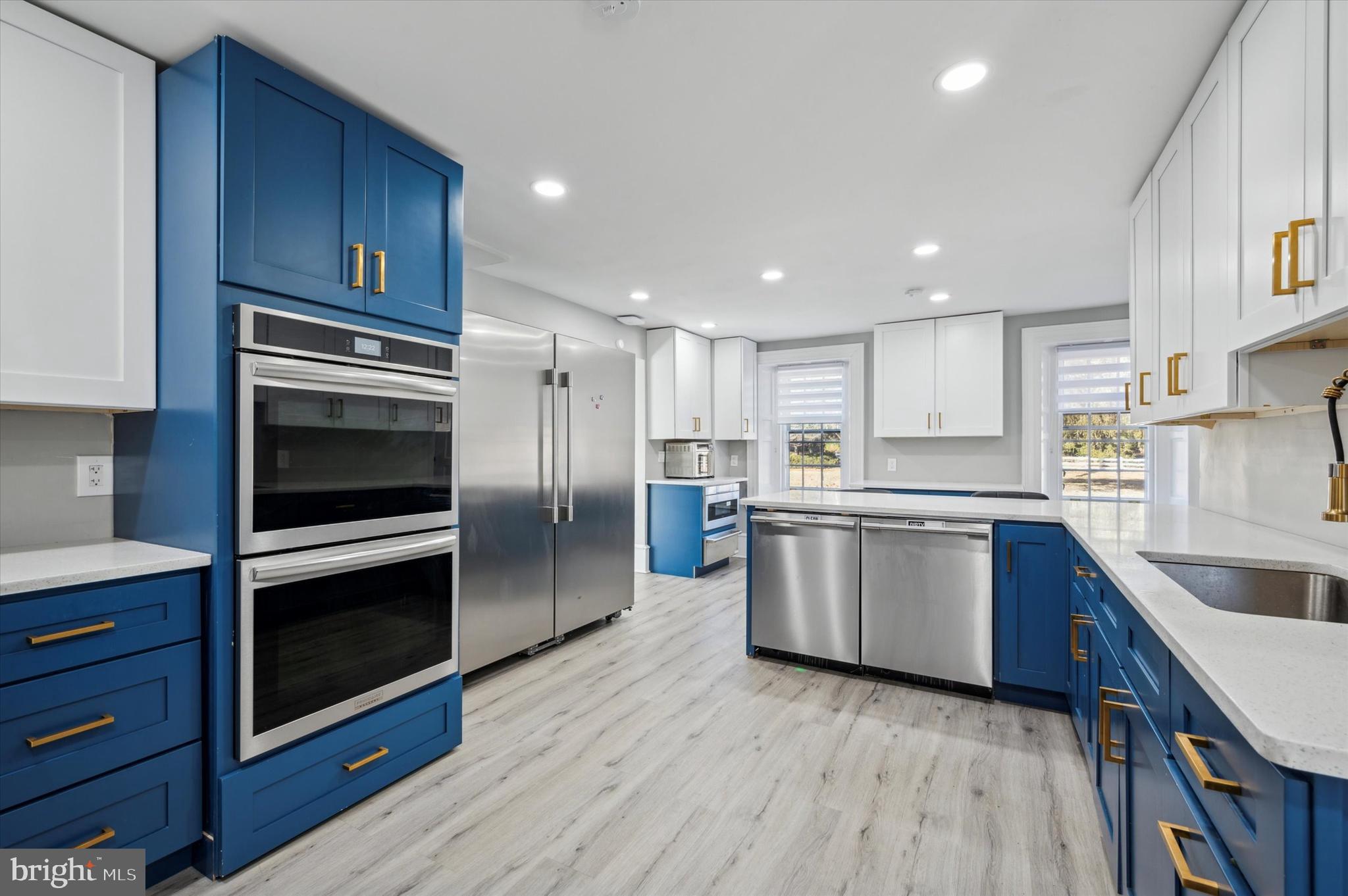 HIGHLAND FARMS - Residential