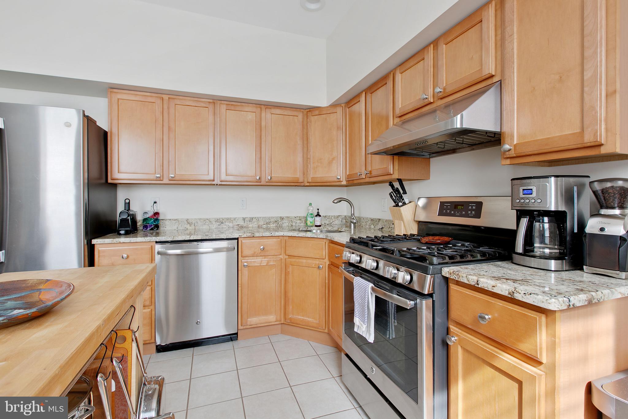 HAMPDEN HISTORIC DISTRICT - Residential