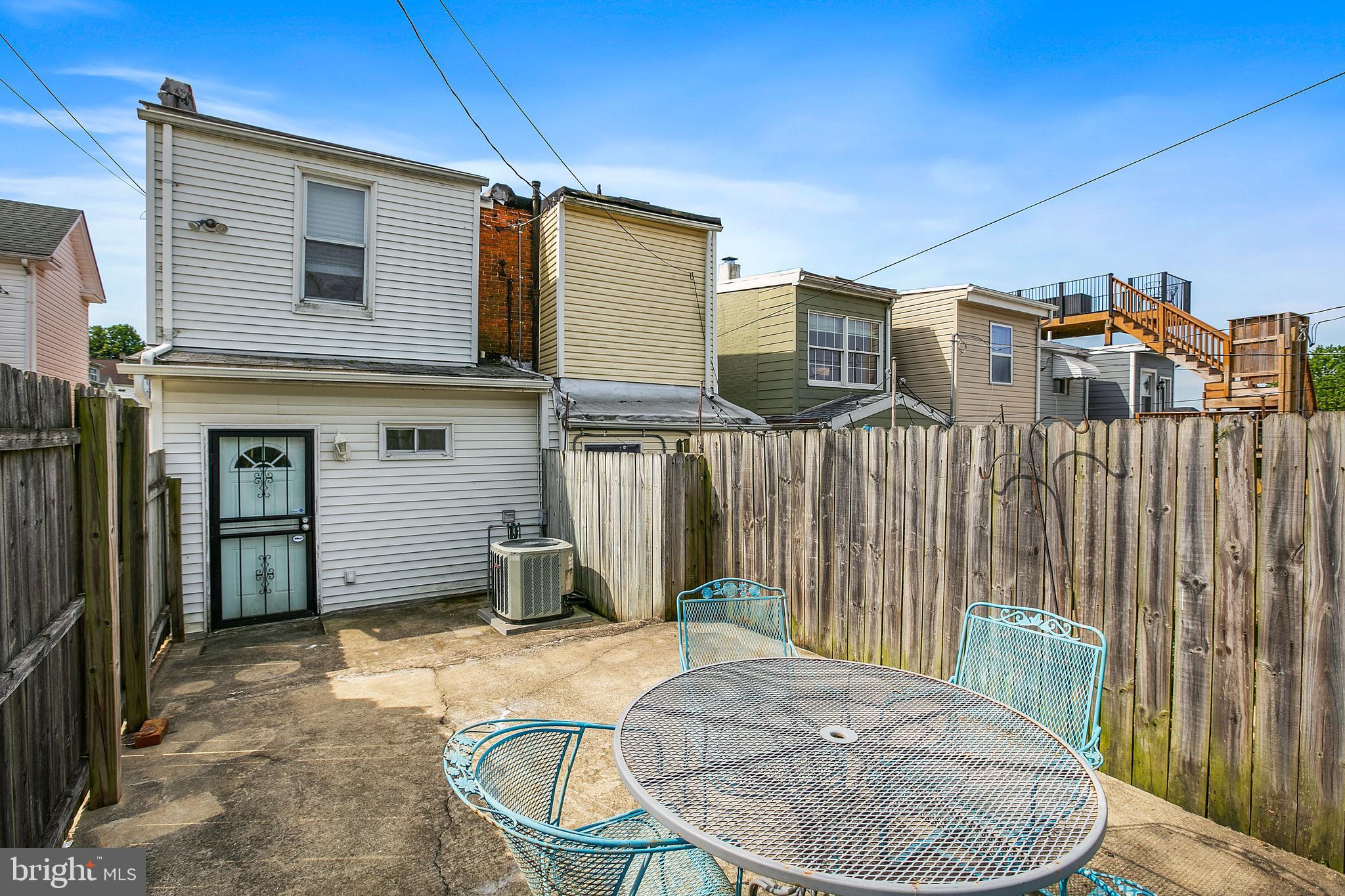 HAMPDEN HISTORIC DISTRICT - Residential