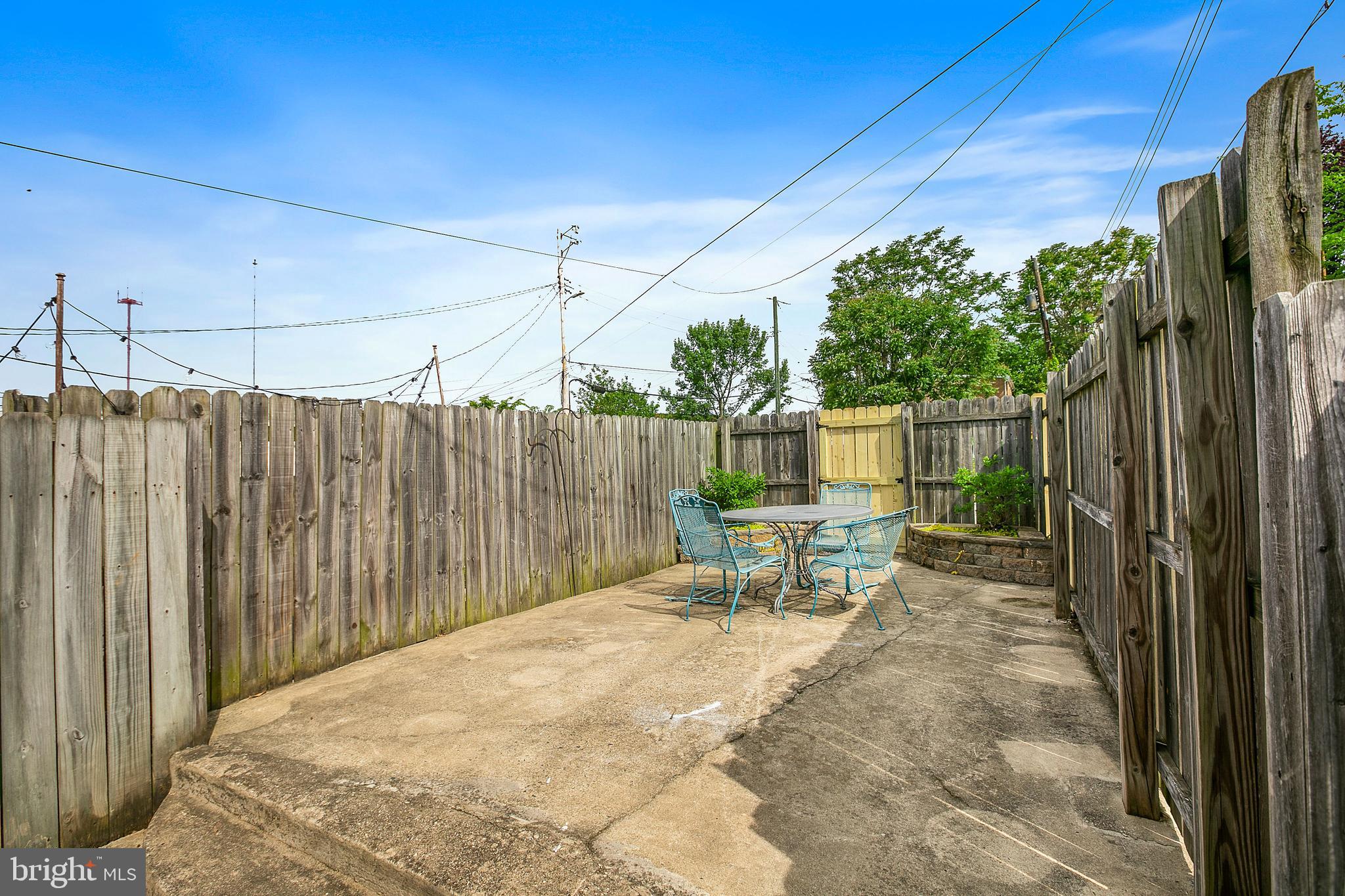 HAMPDEN HISTORIC DISTRICT - Residential