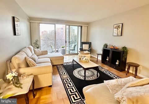 4977 BATTERY LANE 1-610 BETHESDA MD 20814