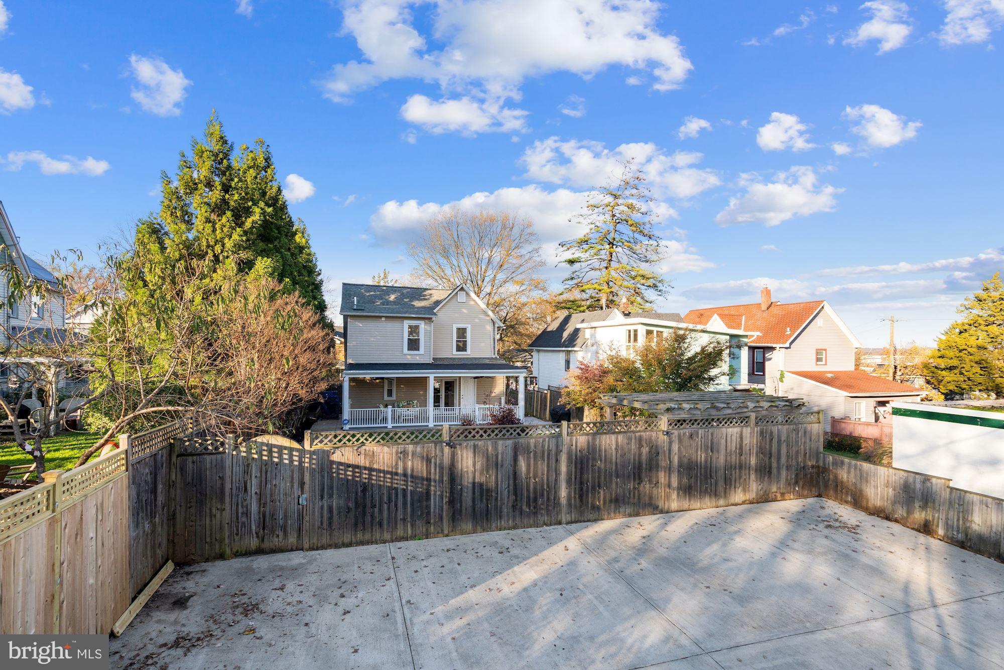 WINES & JOHNSONS 2ND ADD - Residential