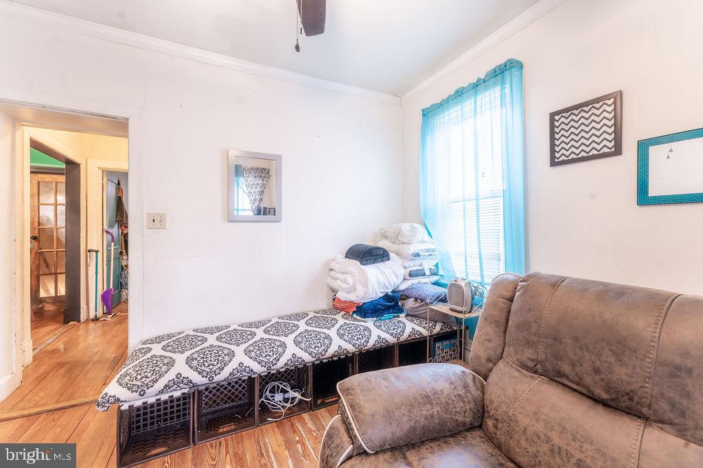 HYATTSVILLE - Residential