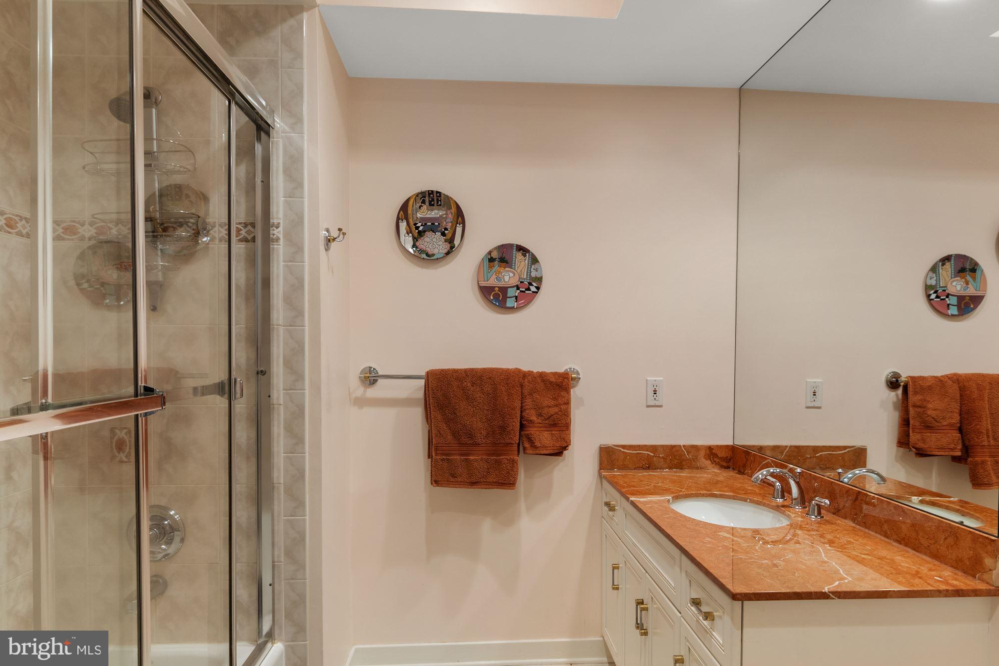 PALATINE - Residential