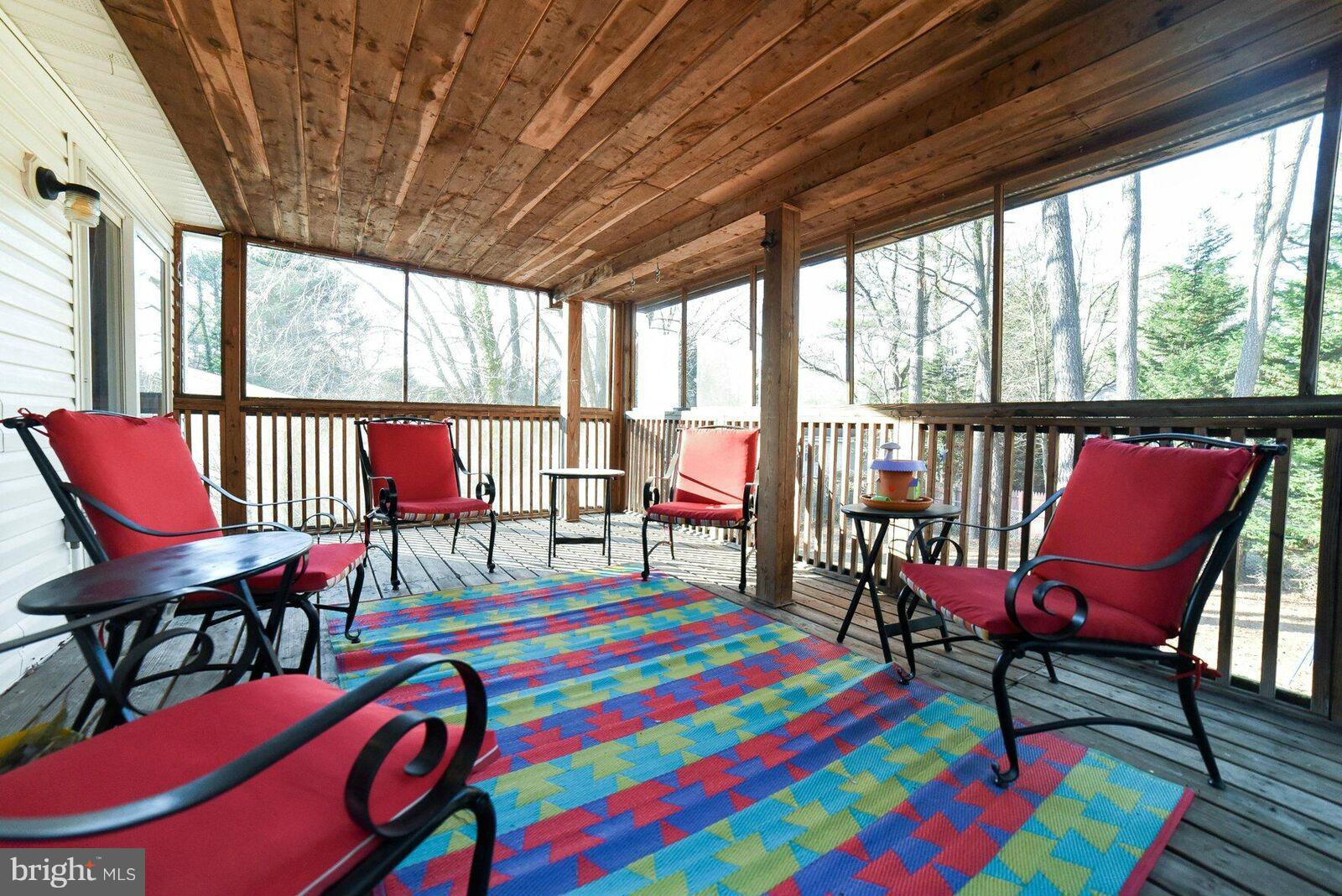 DRUM POINT - Residential