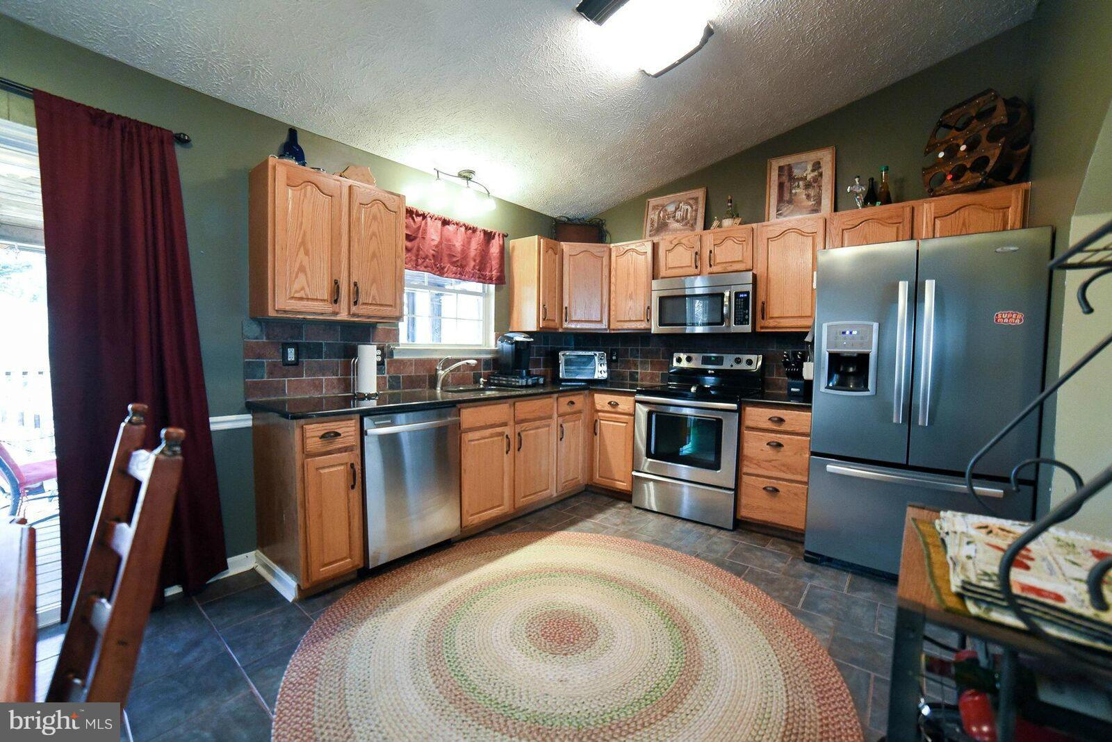 DRUM POINT - Residential