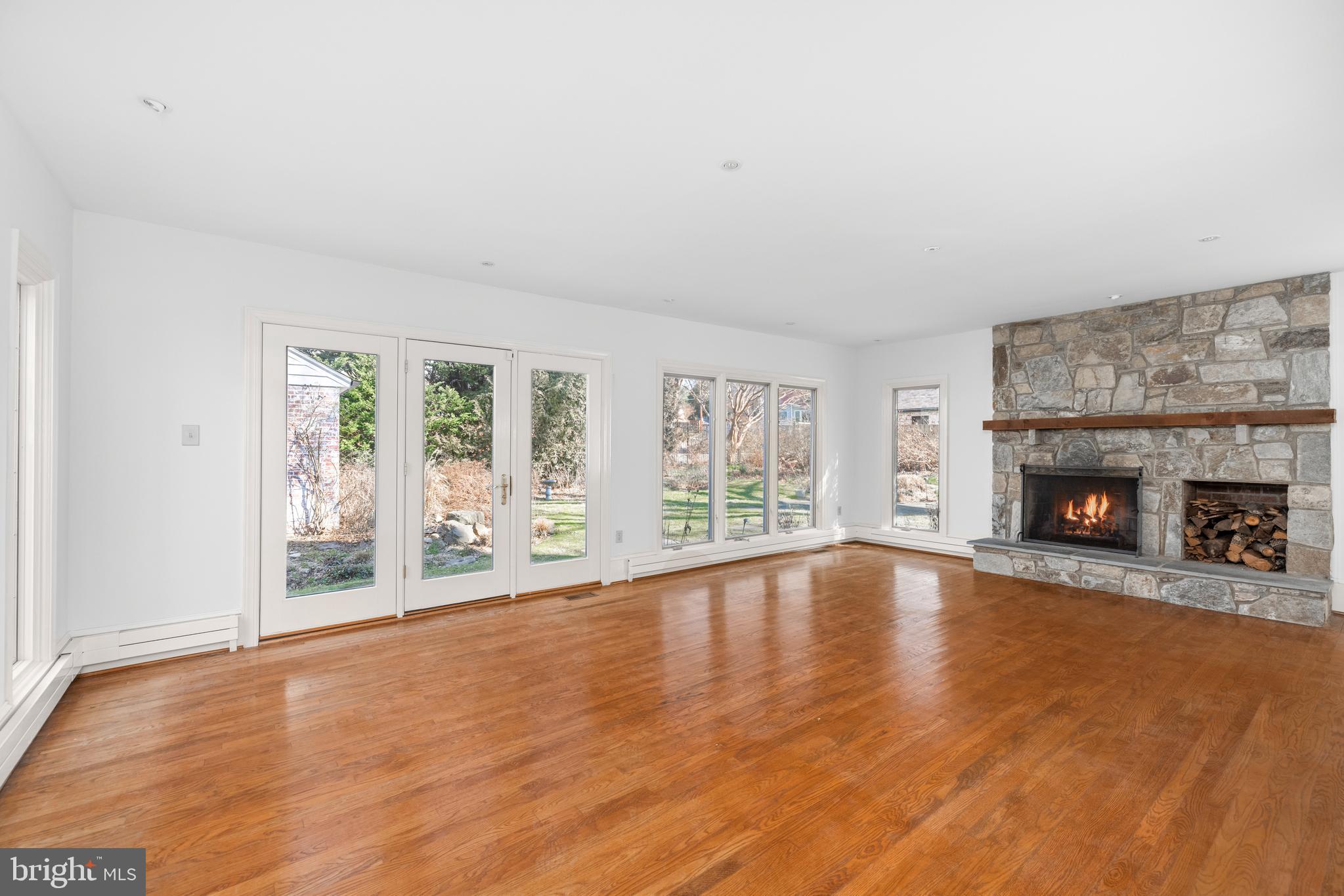 CLEVELAND PARK - Residential