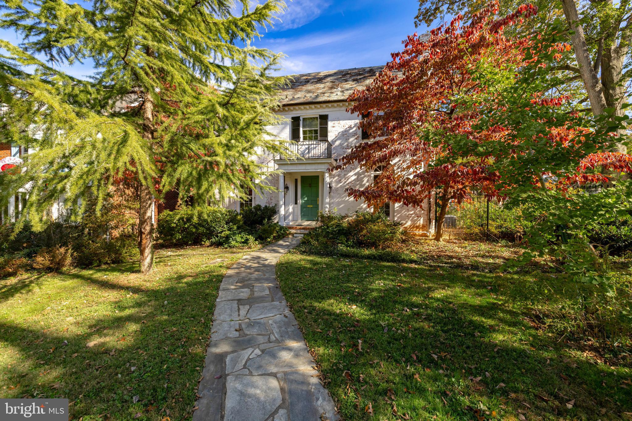 CLEVELAND PARK - Residential
