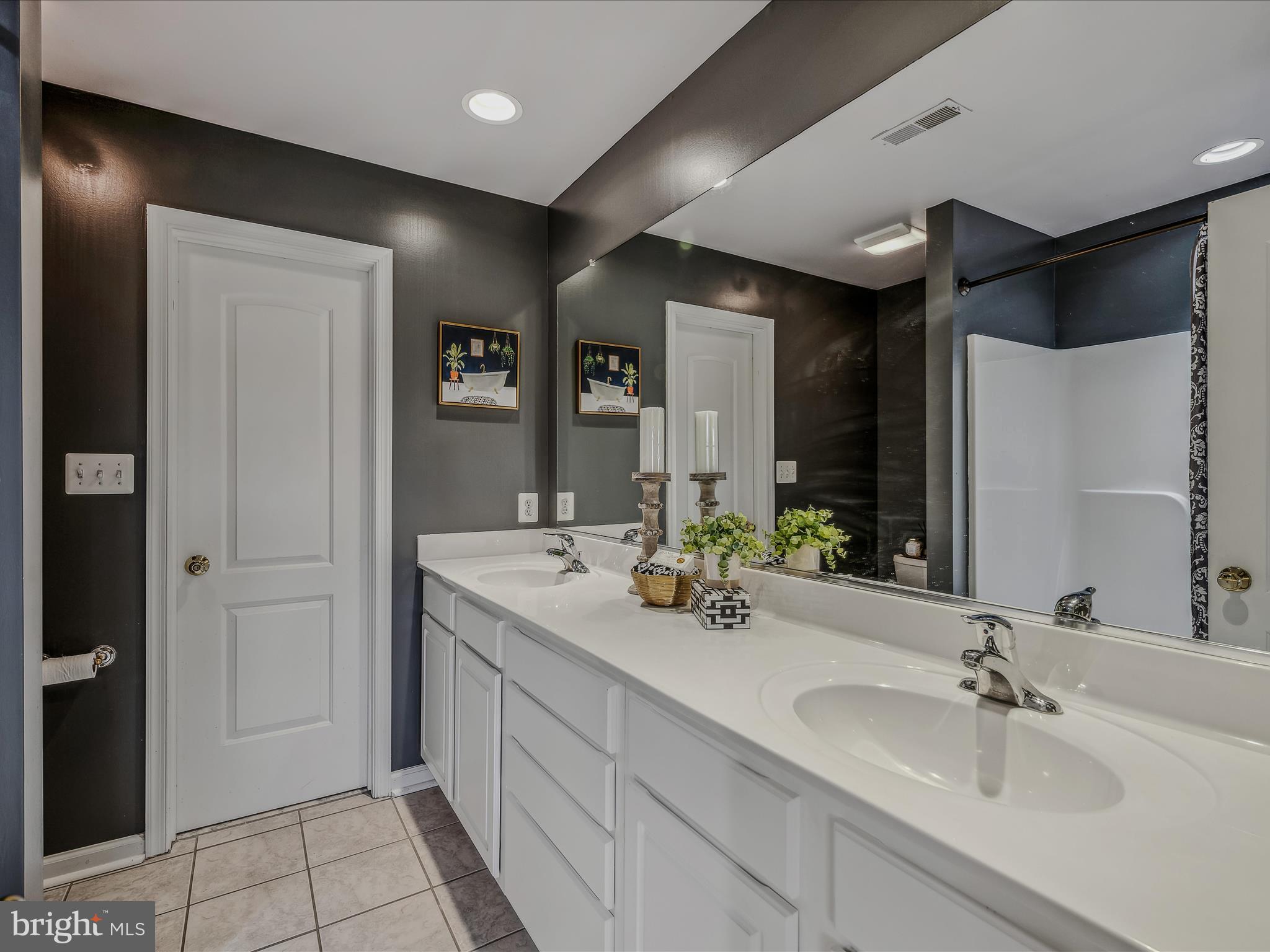 AVON BEND - Residential