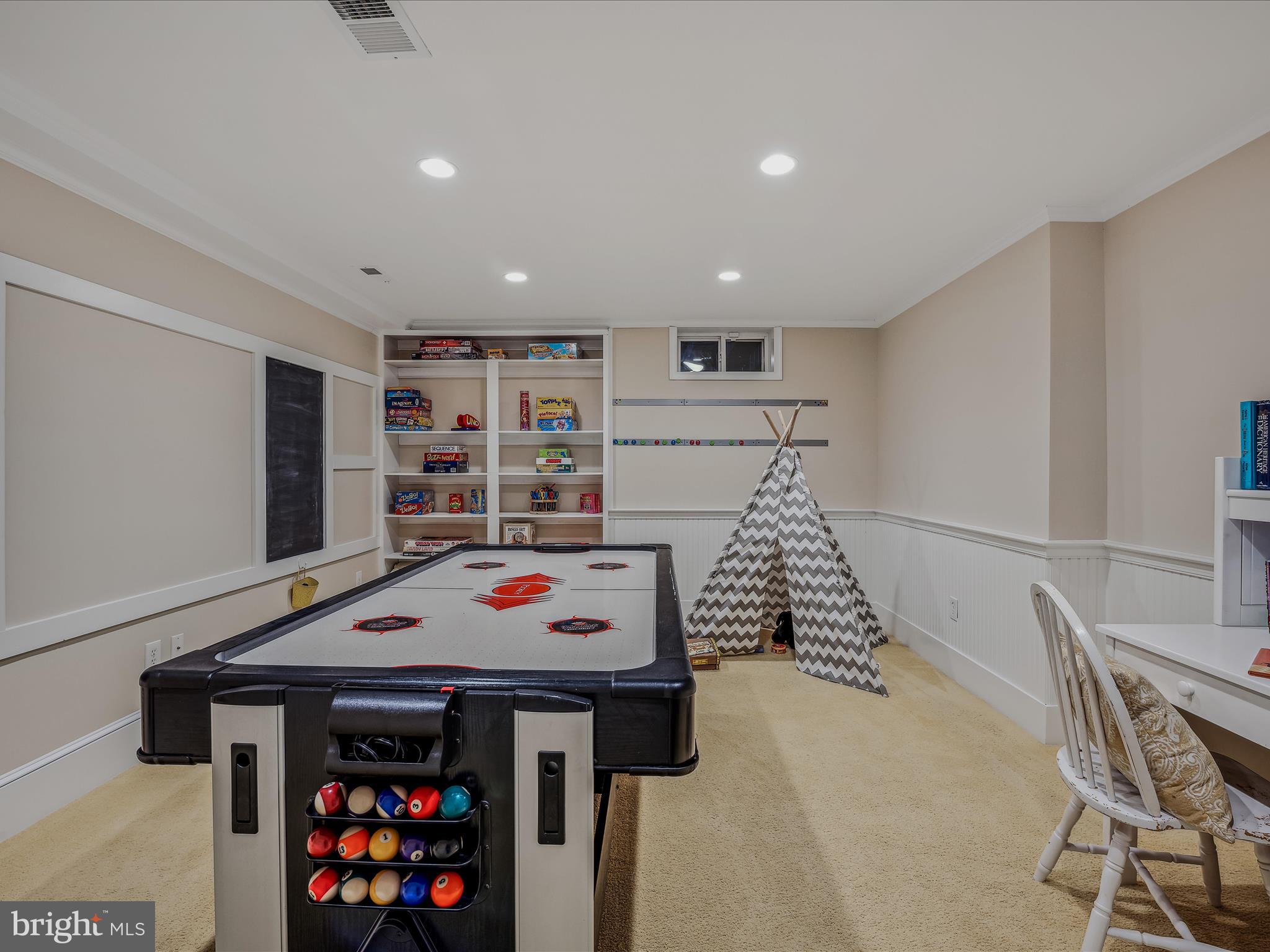 AVON BEND - Residential