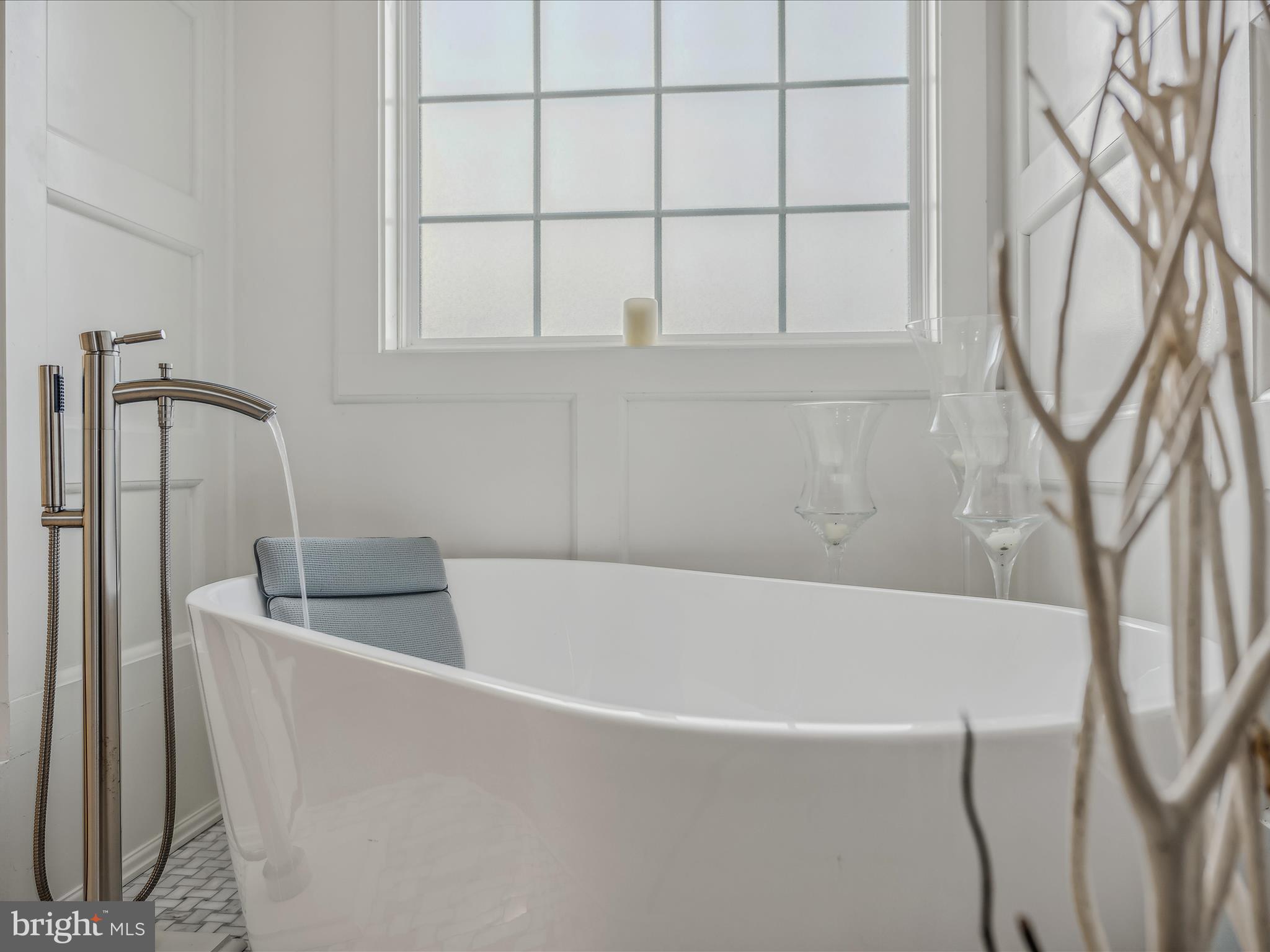 AVON BEND - Residential