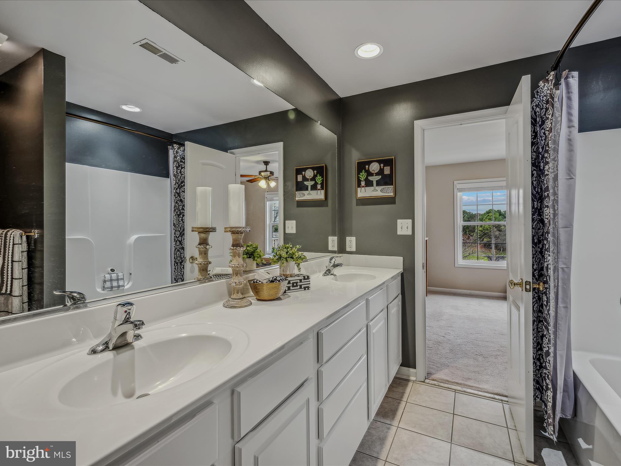 AVON BEND - Residential