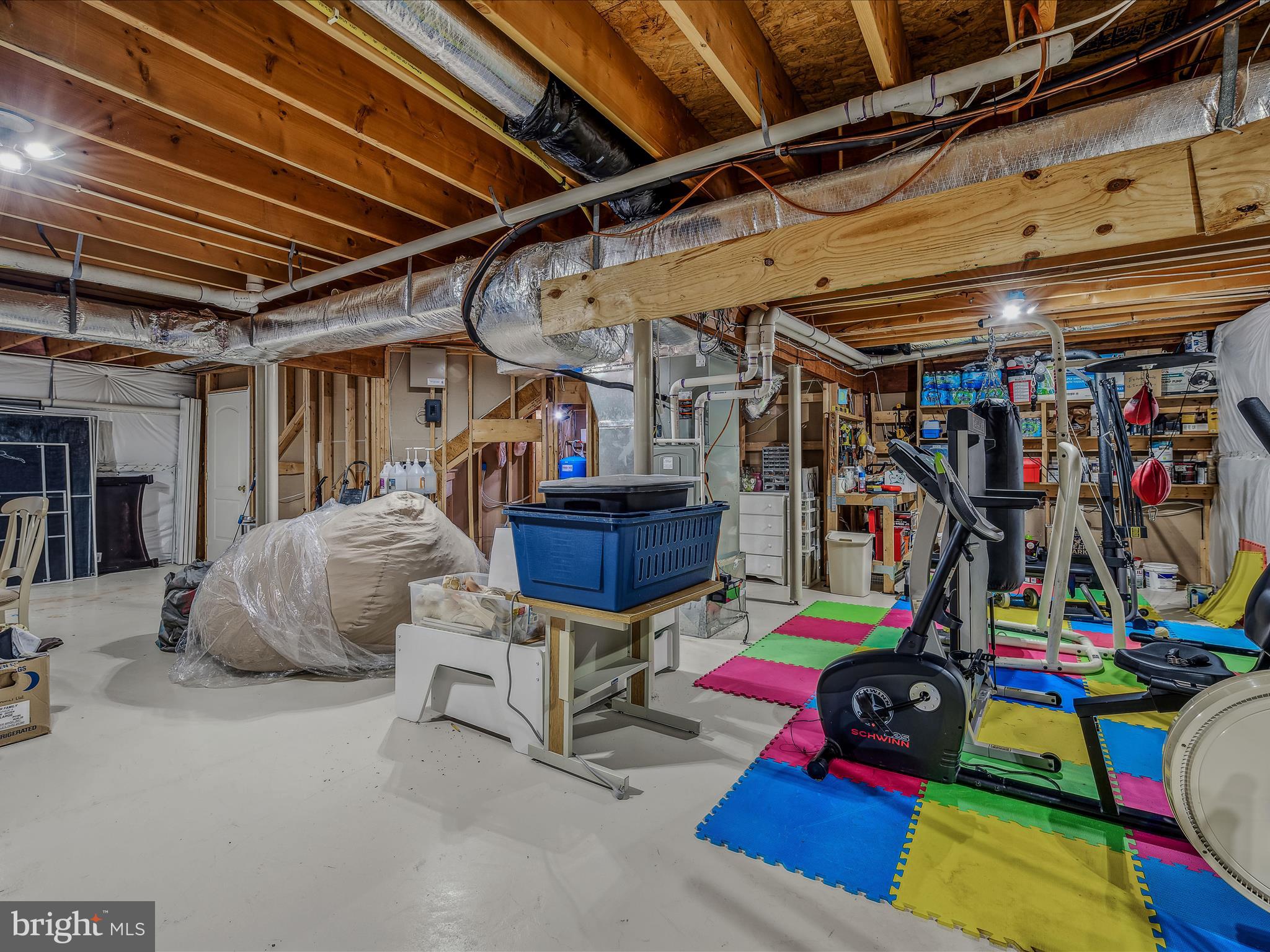 AVON BEND - Residential