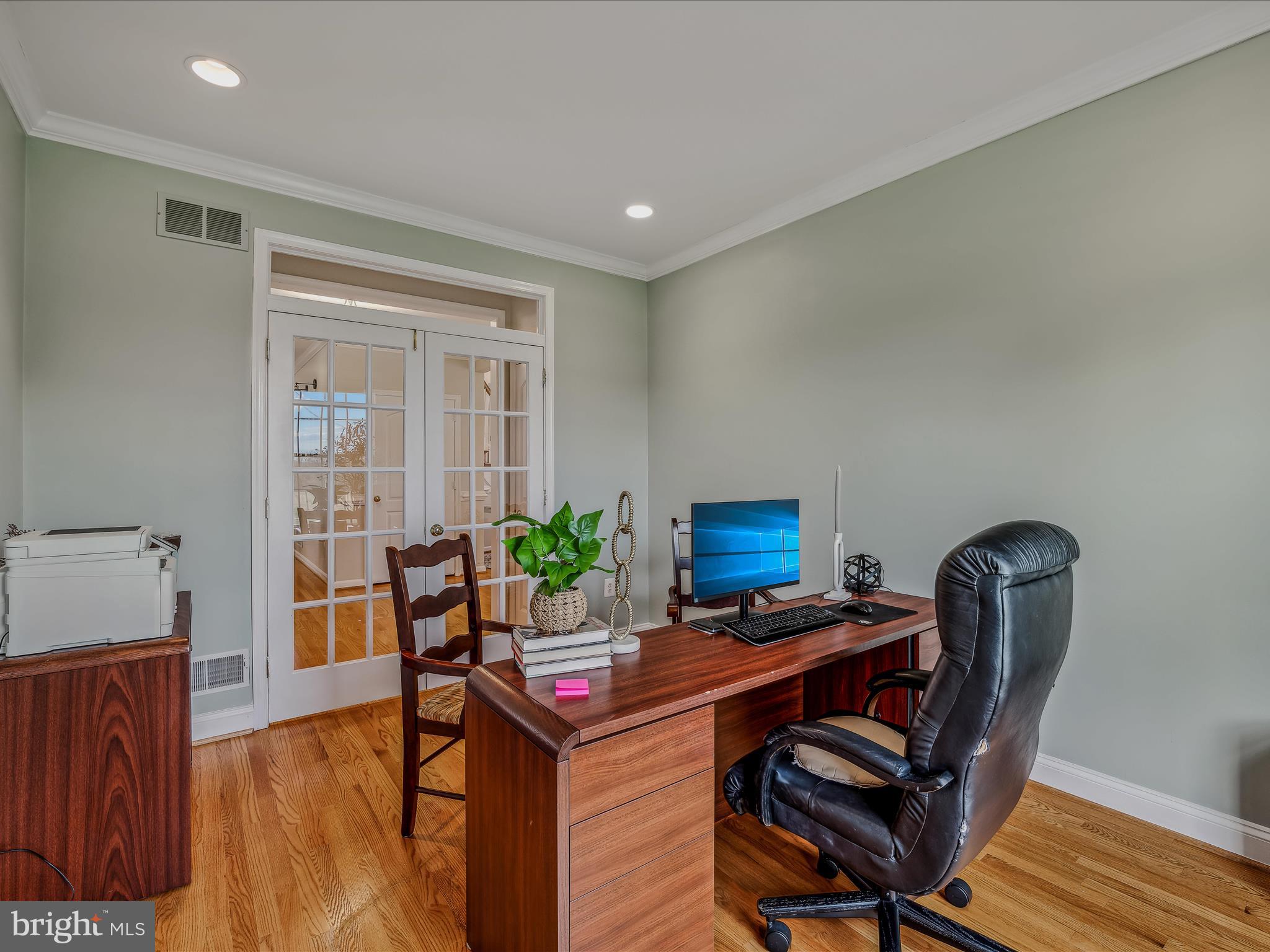 AVON BEND - Residential