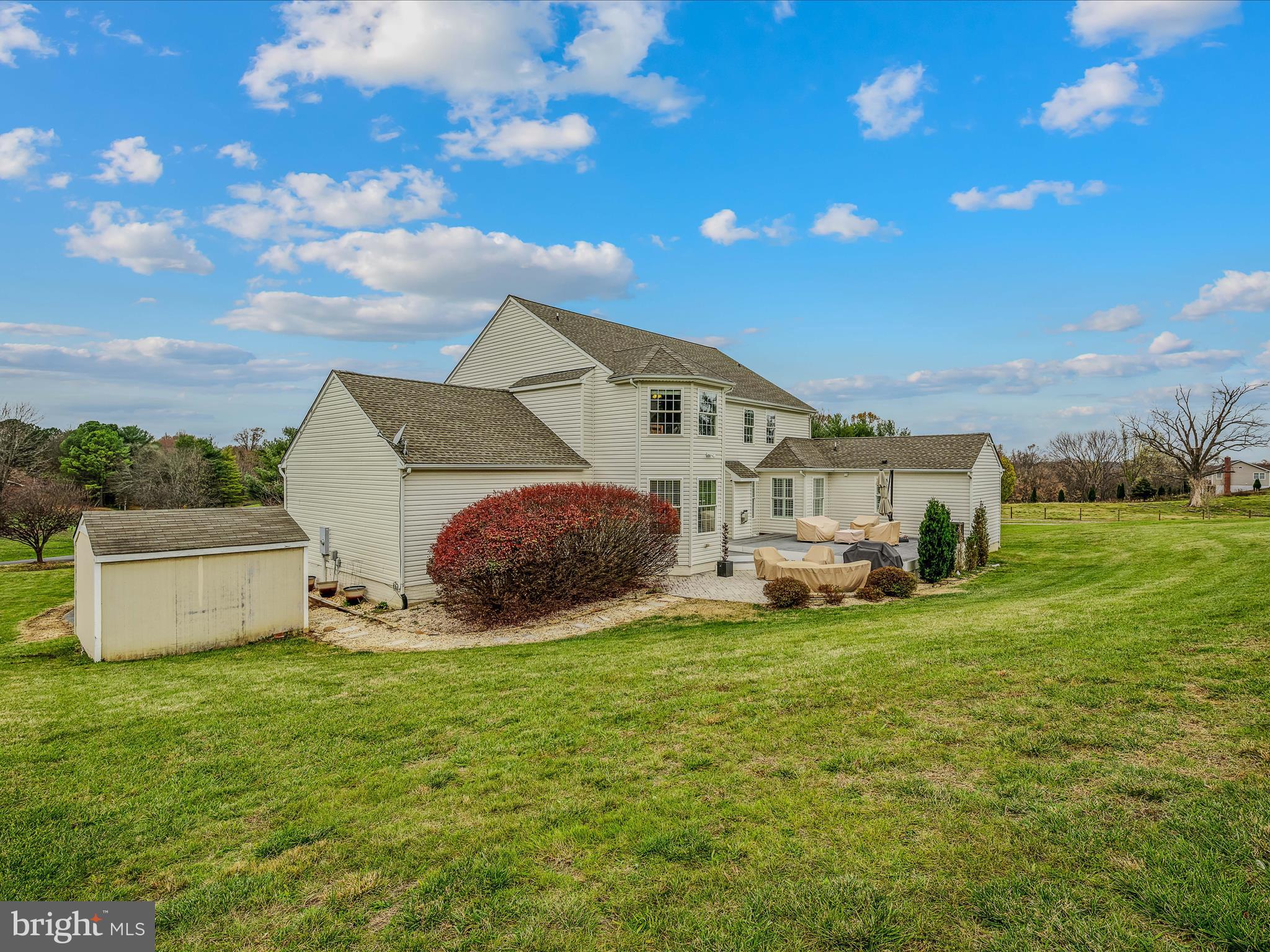 AVON BEND - Residential