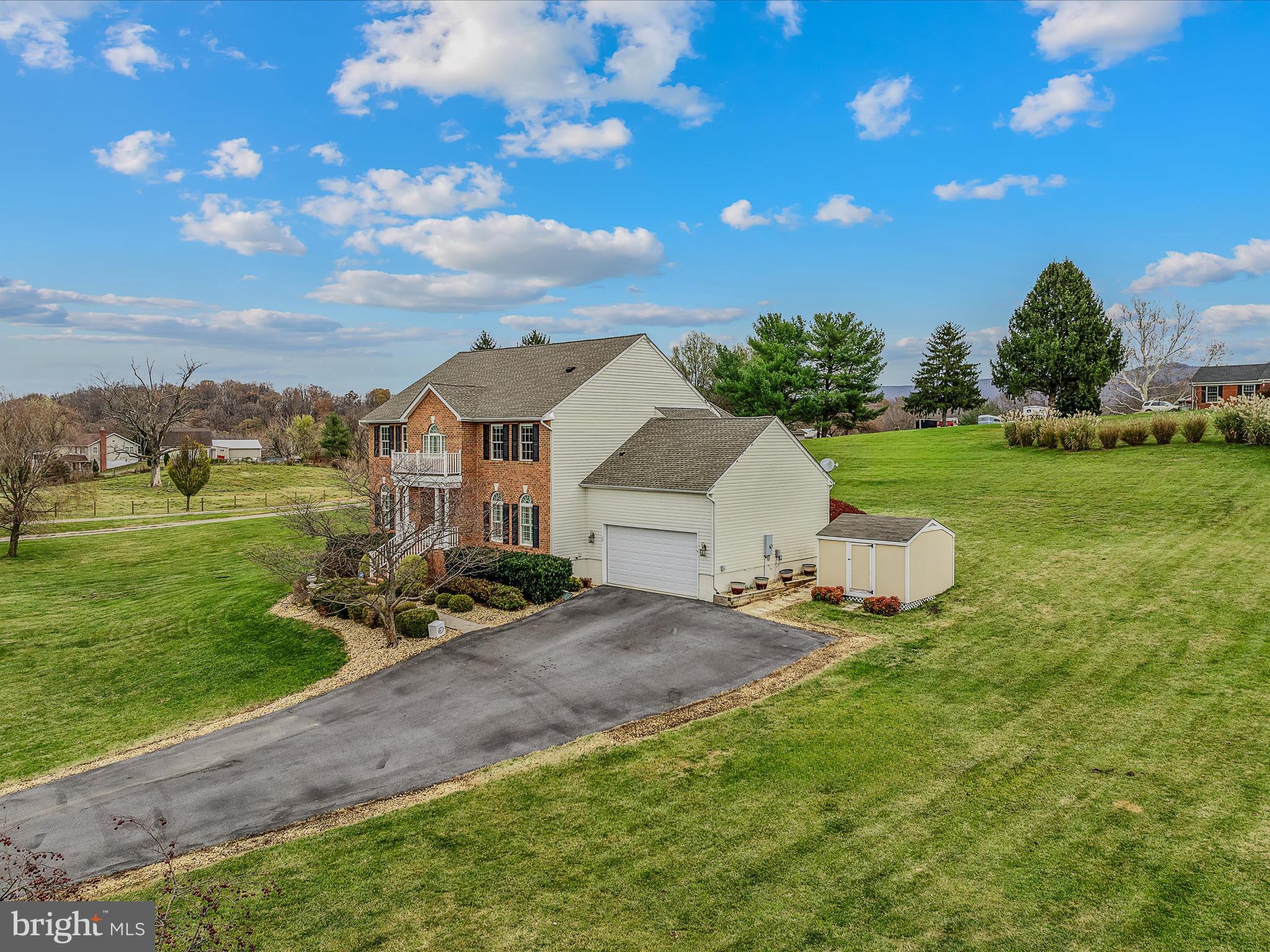 AVON BEND - Residential